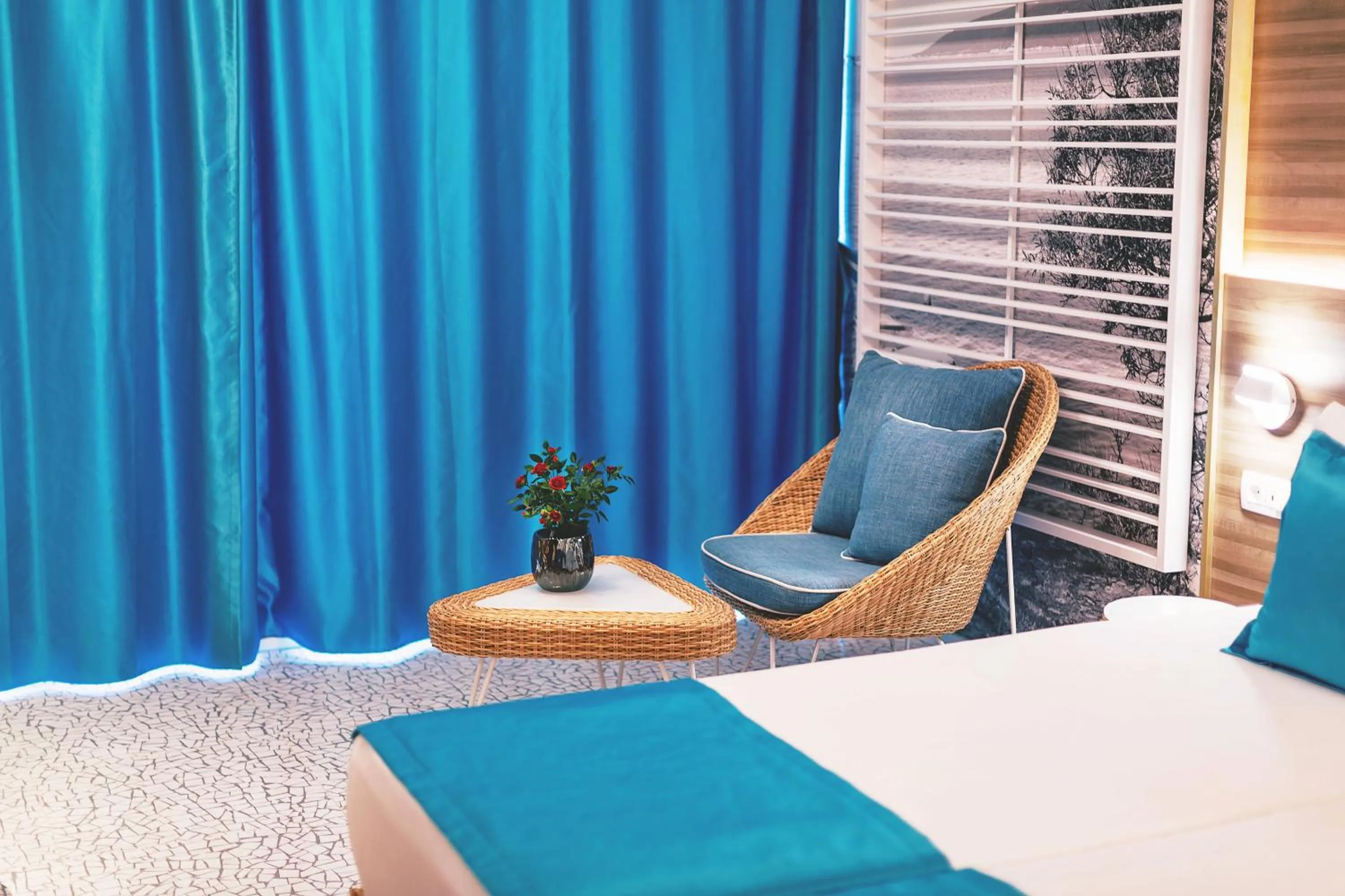 Bedroom, Bed in Carine Hotel Kumbor Superior