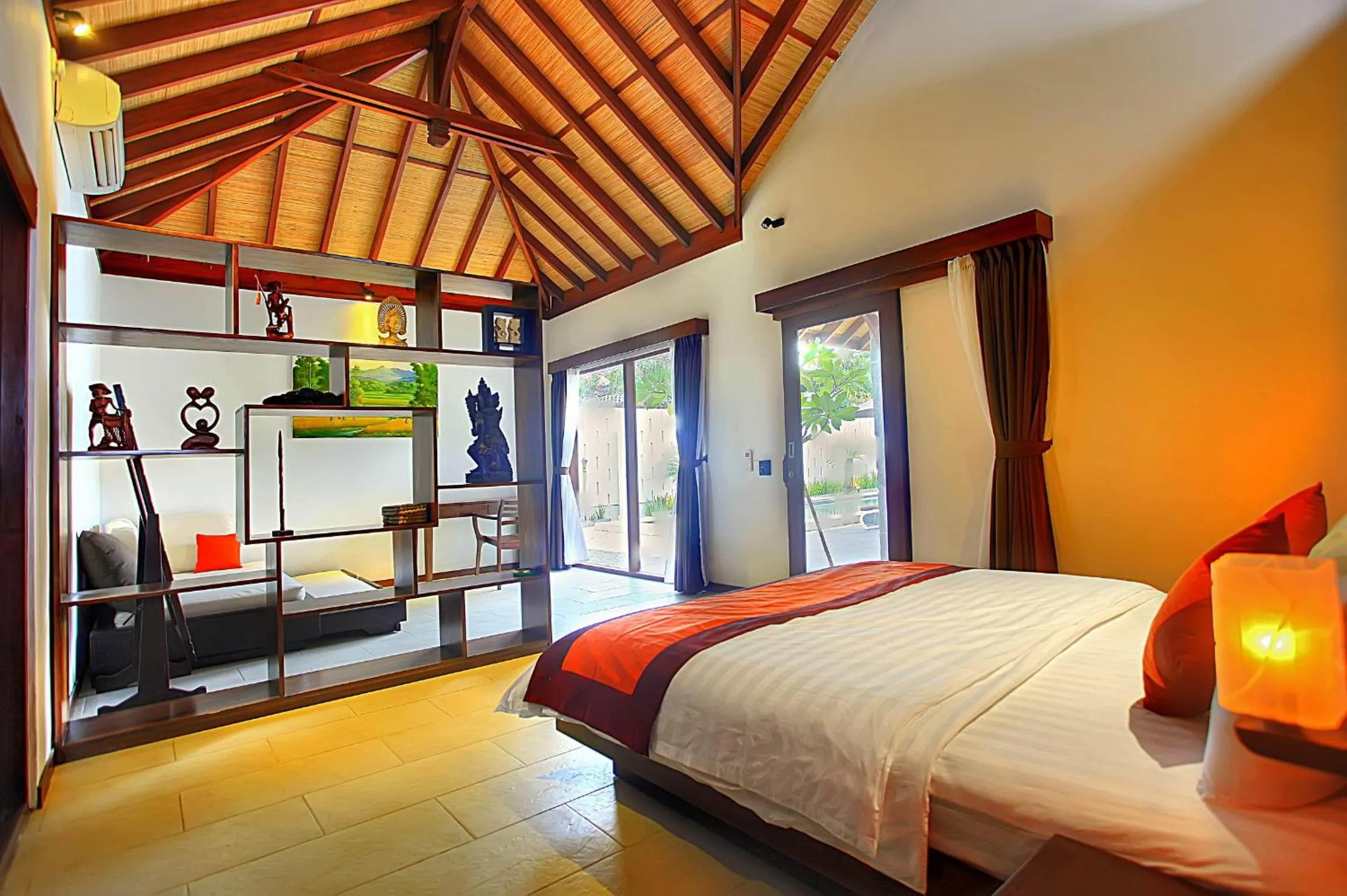 Bedroom, Bed in Villa Esperanto Seminyak