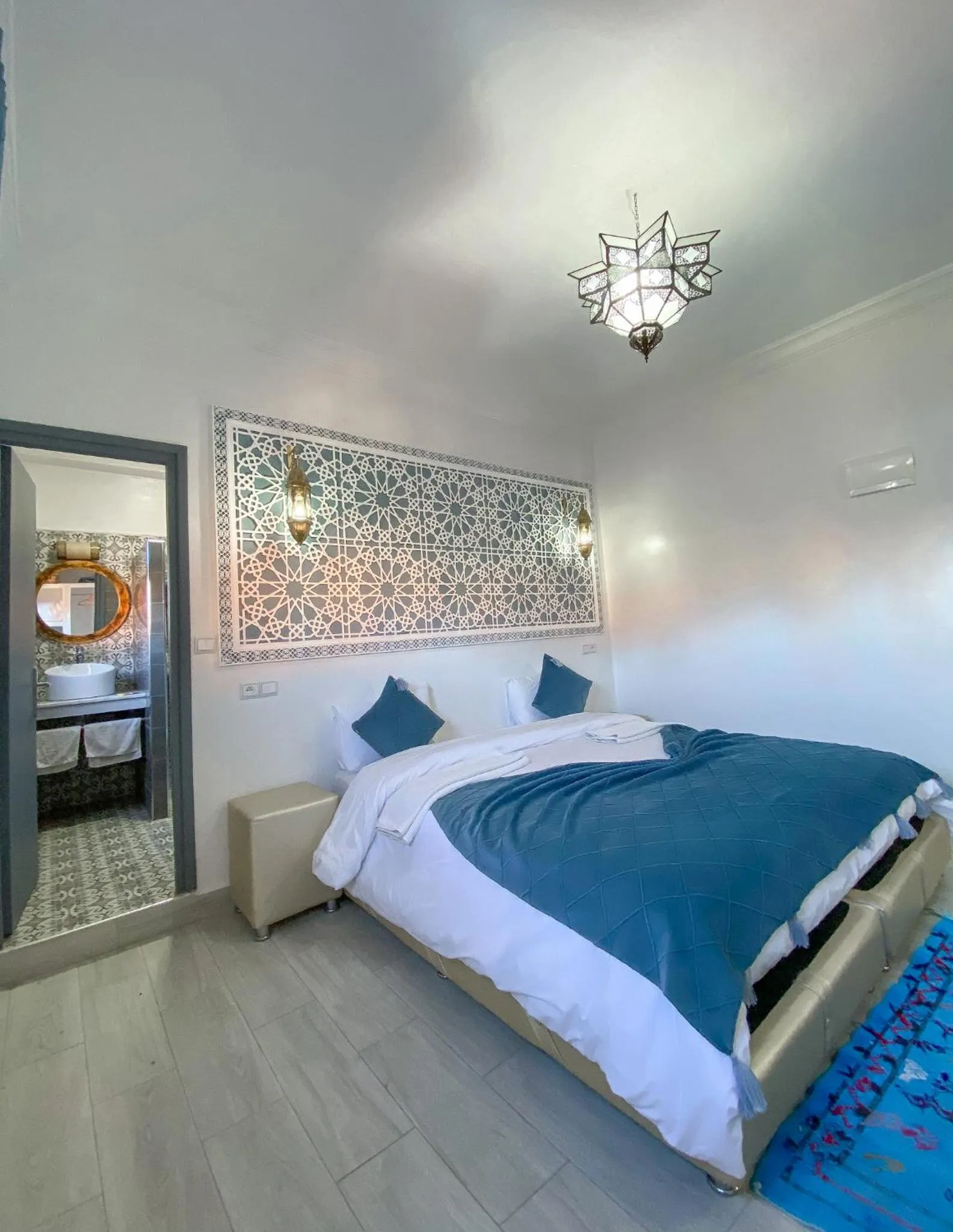 Bedroom, Bed in Hotel Riad Amlal