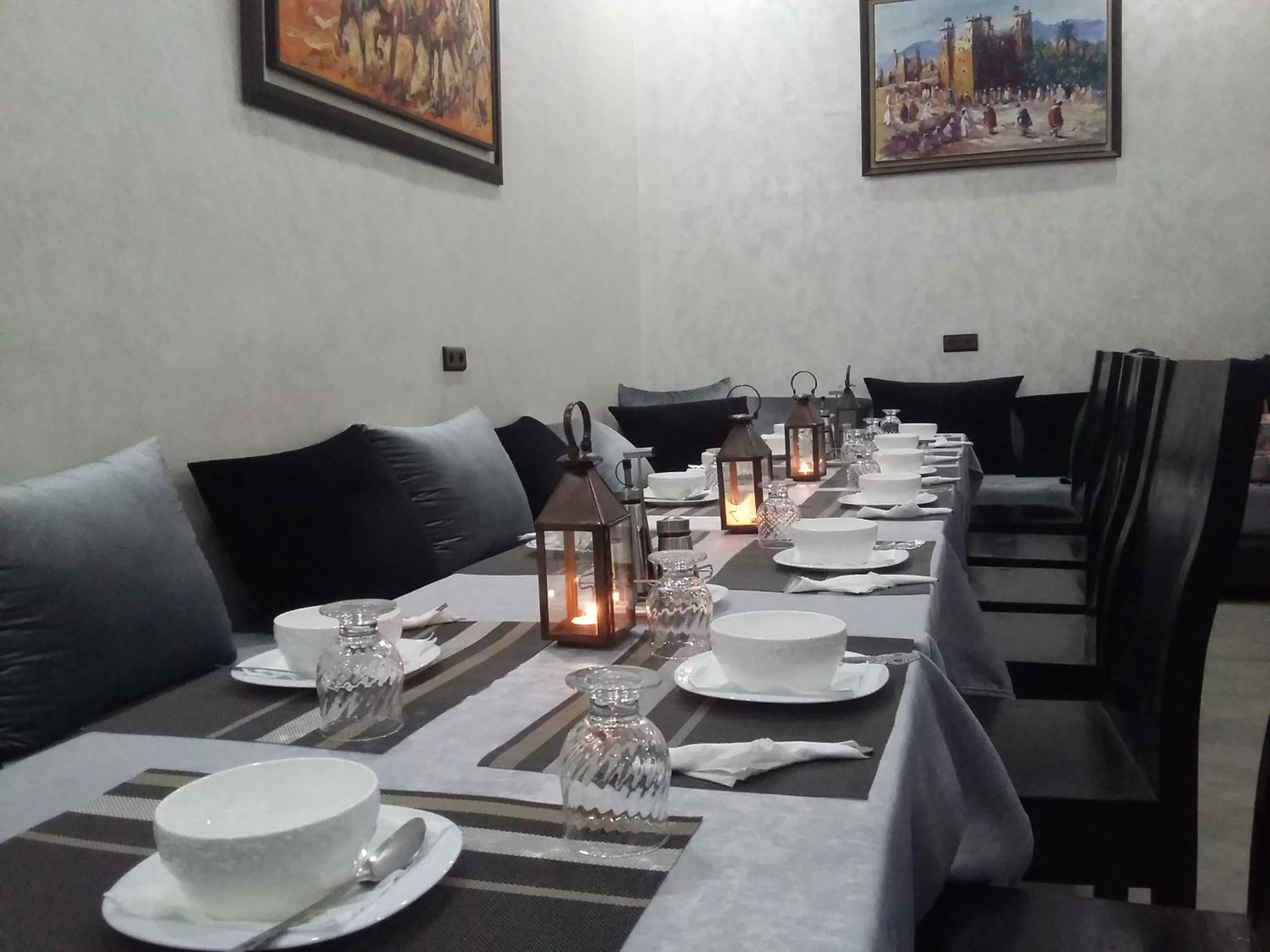 Restaurant/places to eat in Hotel Riad Amlal