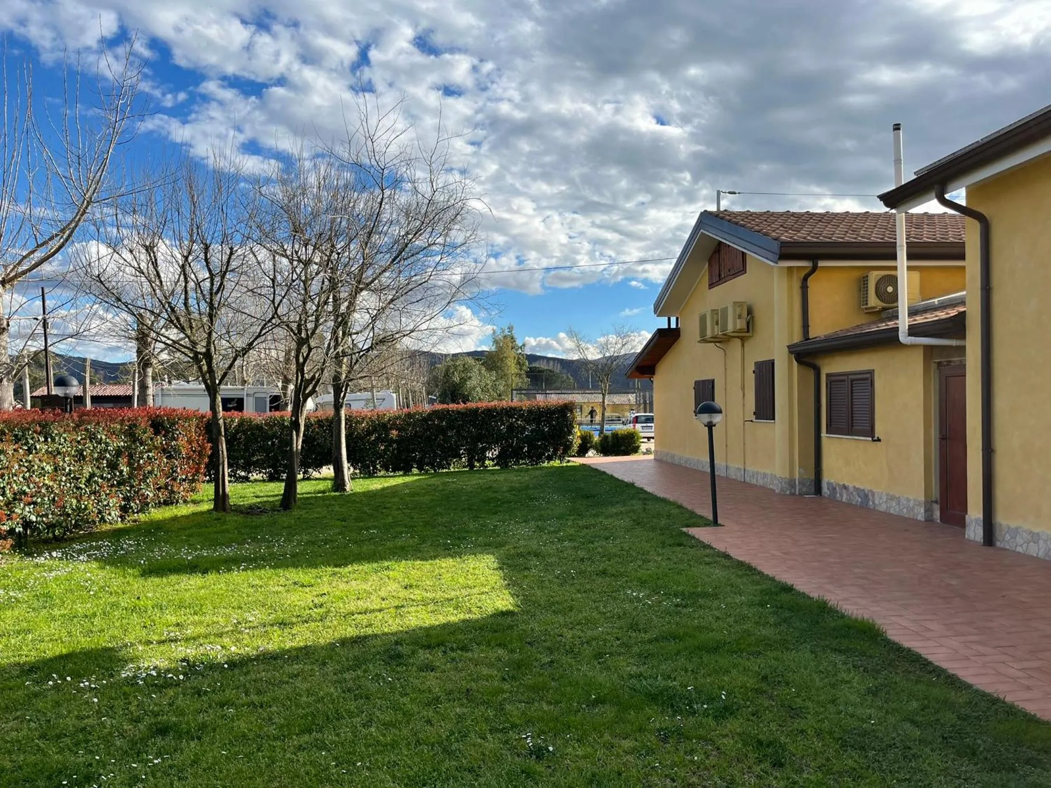 Property building in Le Ganze