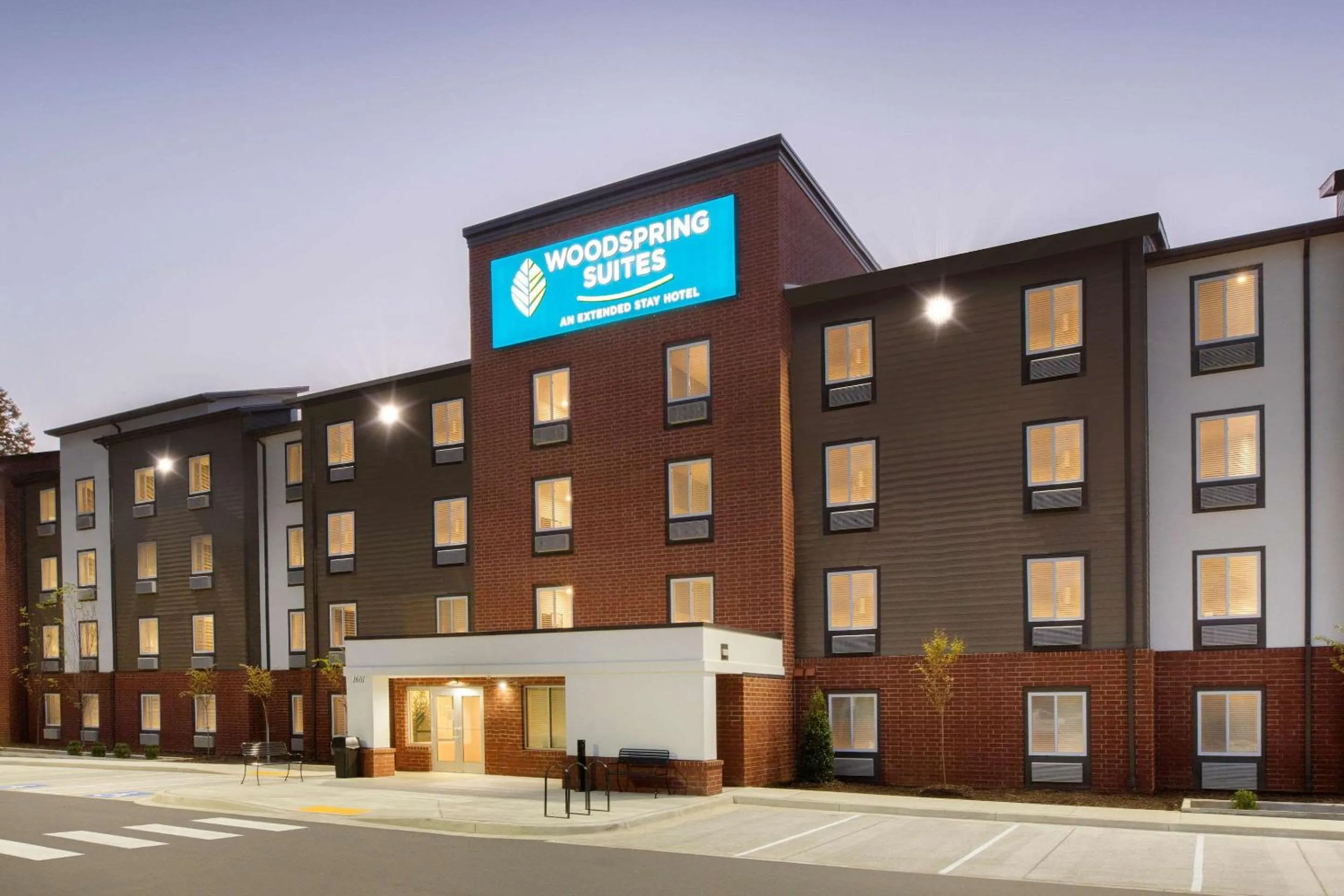 Wood Spring Suites Washington DC East Arena Drive