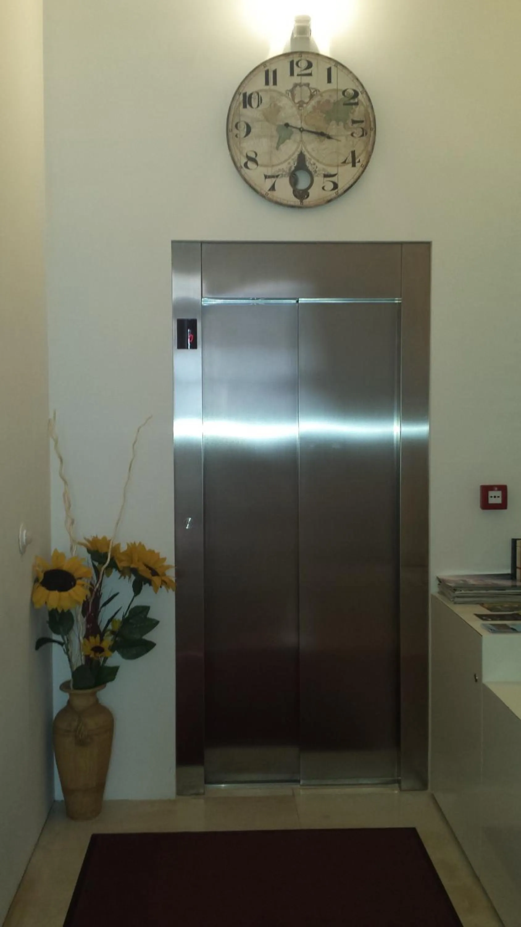 Lobby or reception in Apartamentos Villa Bolhao