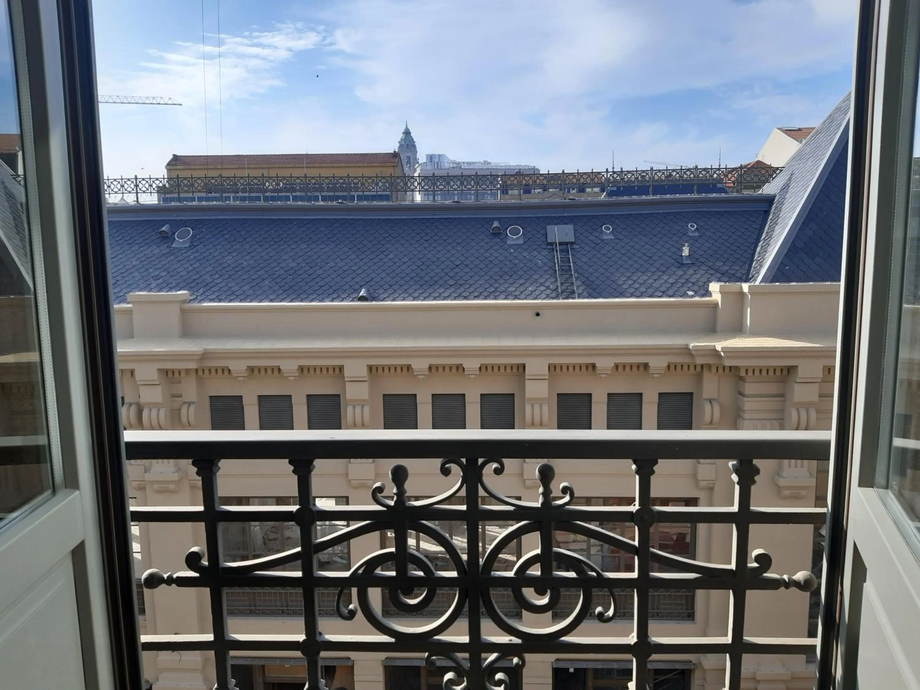 Nearby landmark in Apartamentos Villa Bolhao