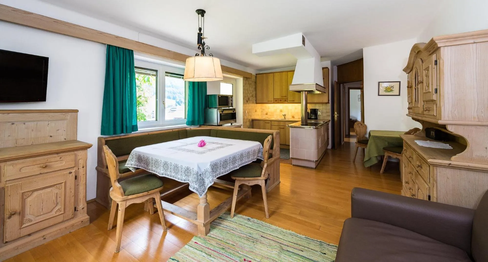 Living room in AppartChalet LA RONDULA - 100m from Seceda