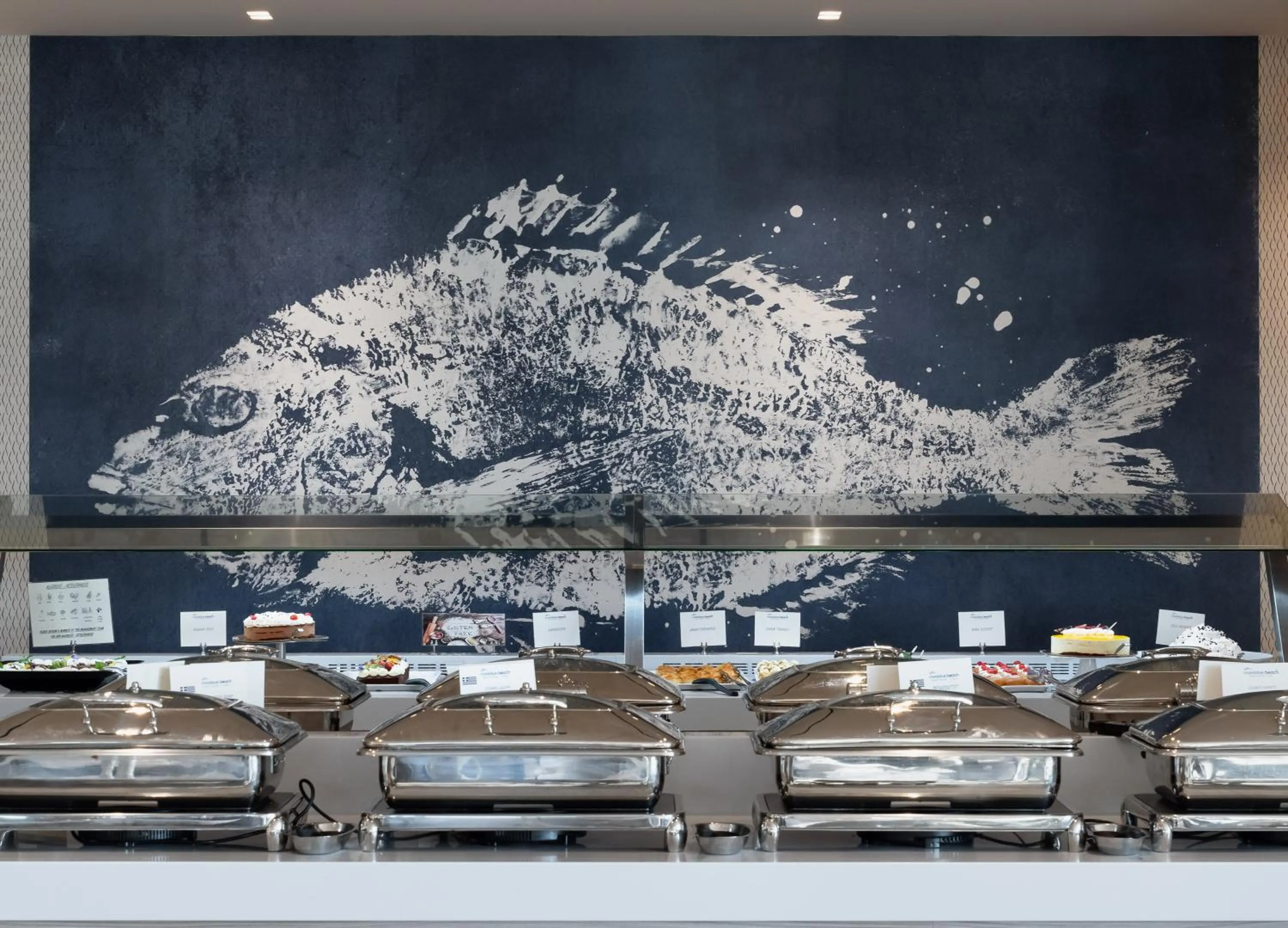 Restaurant/places to eat in Mareblue Beach