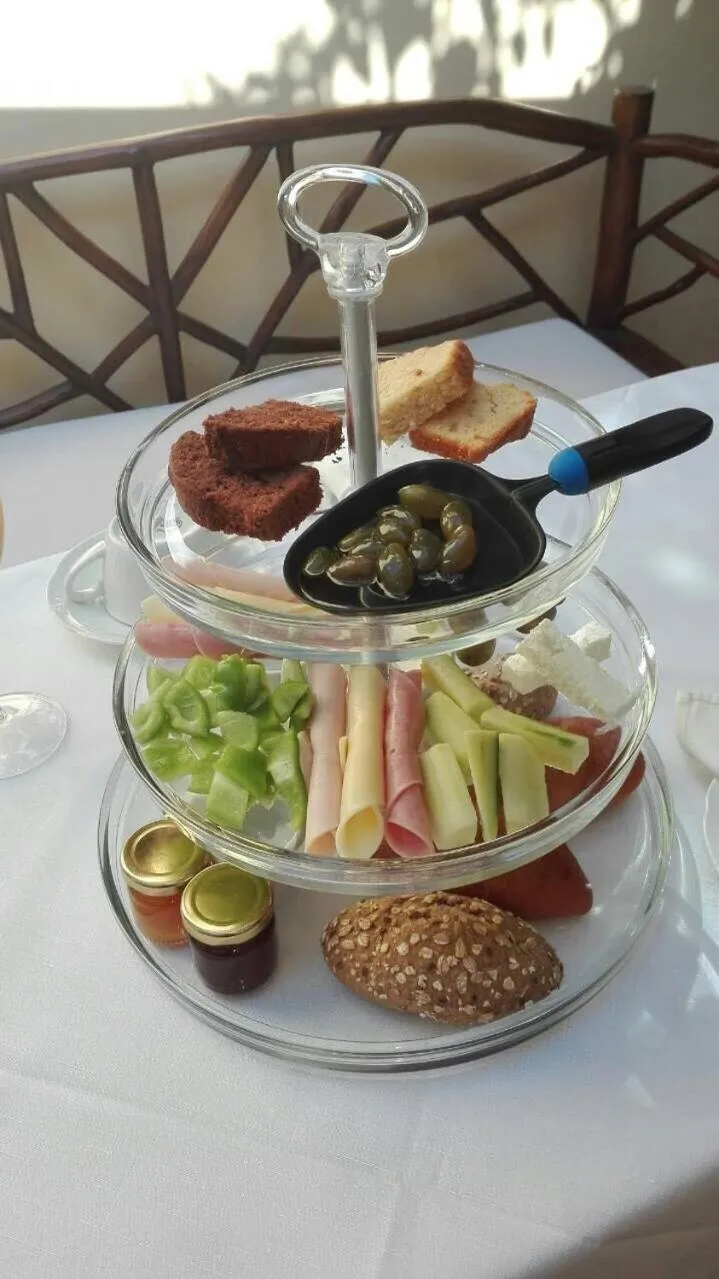 Breakfast in Petrino