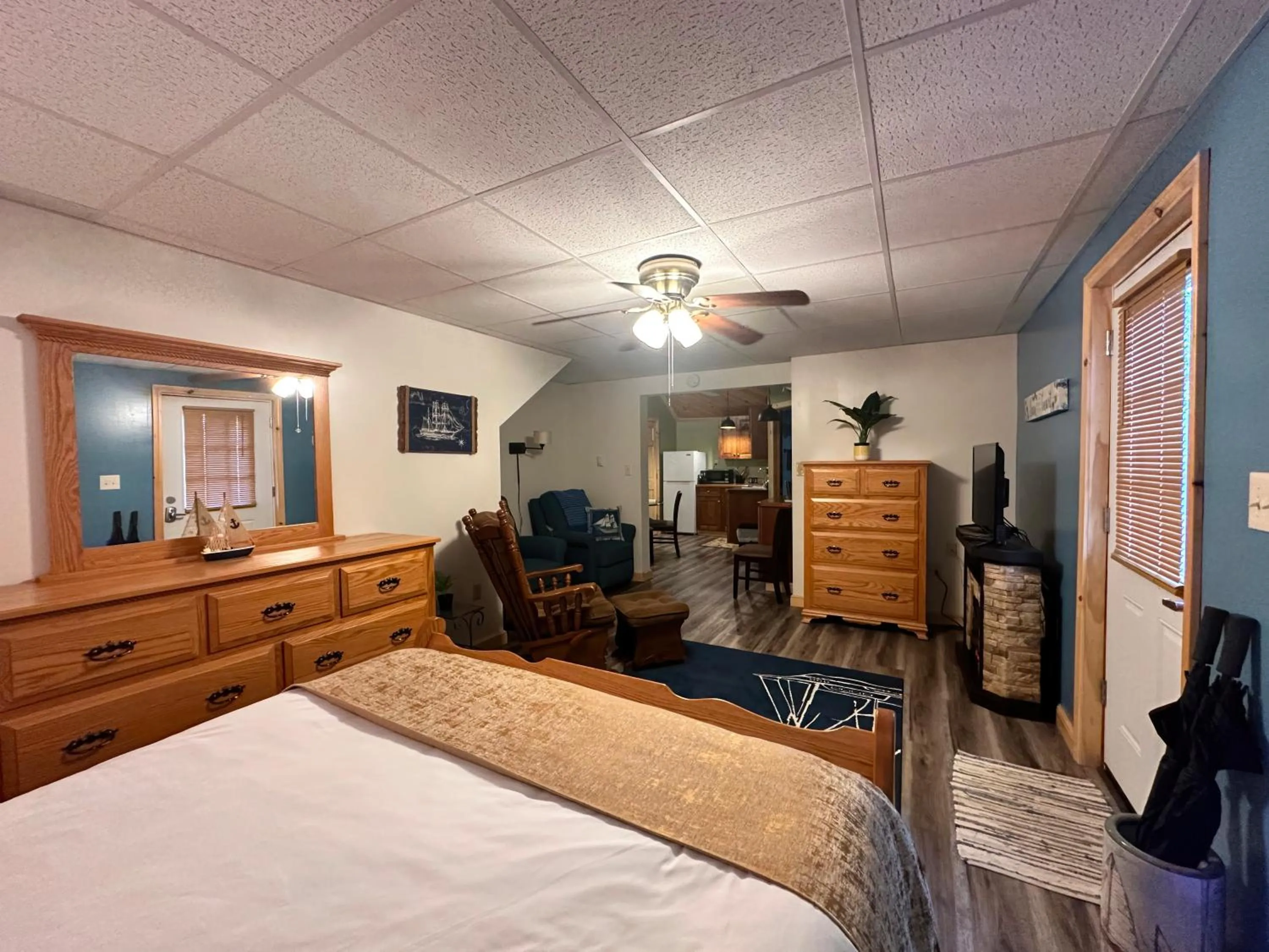 Bed in Deer Creek Winery at Brooks Estate