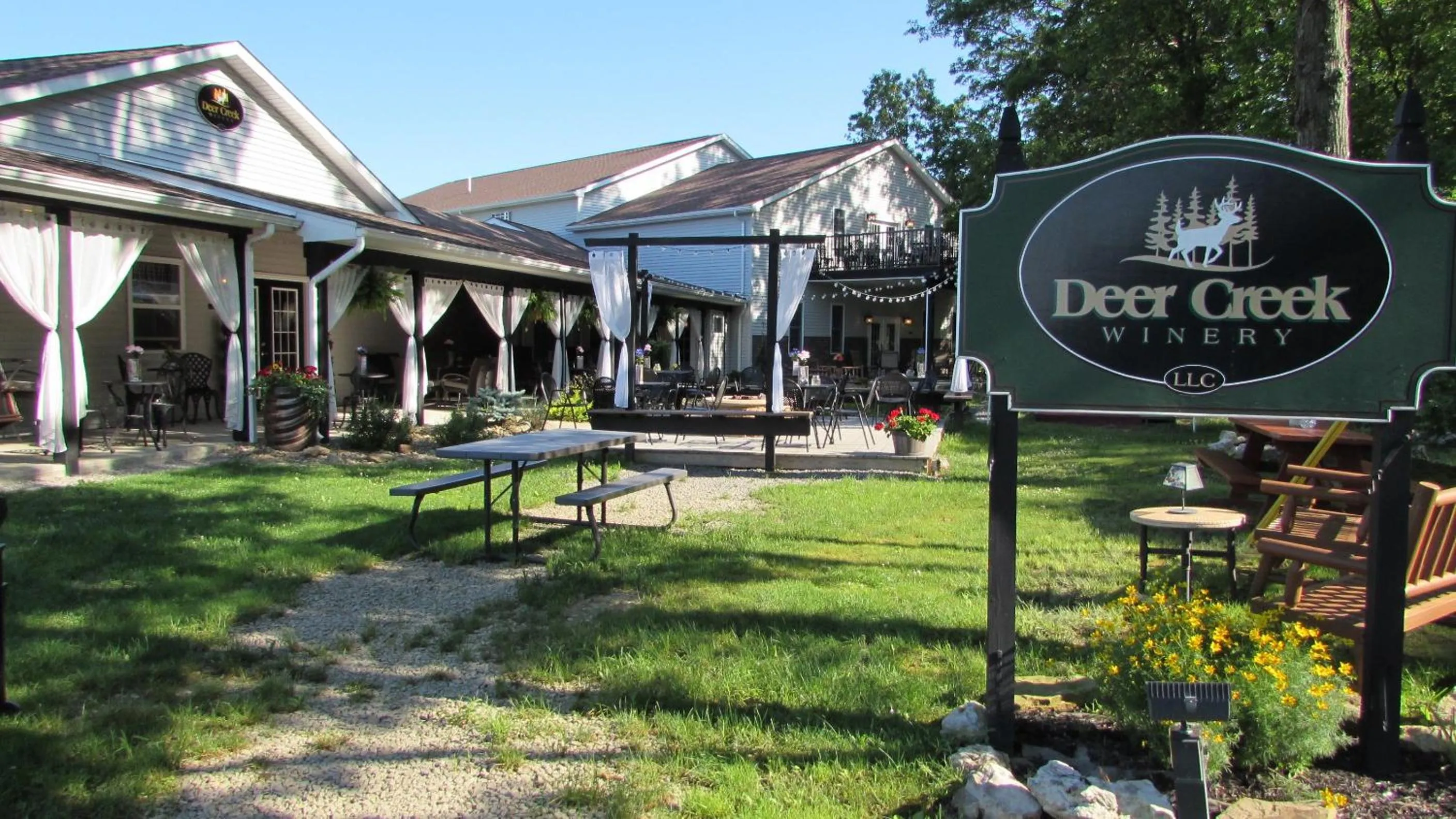 Deer Creek Winery at Brooks Estate