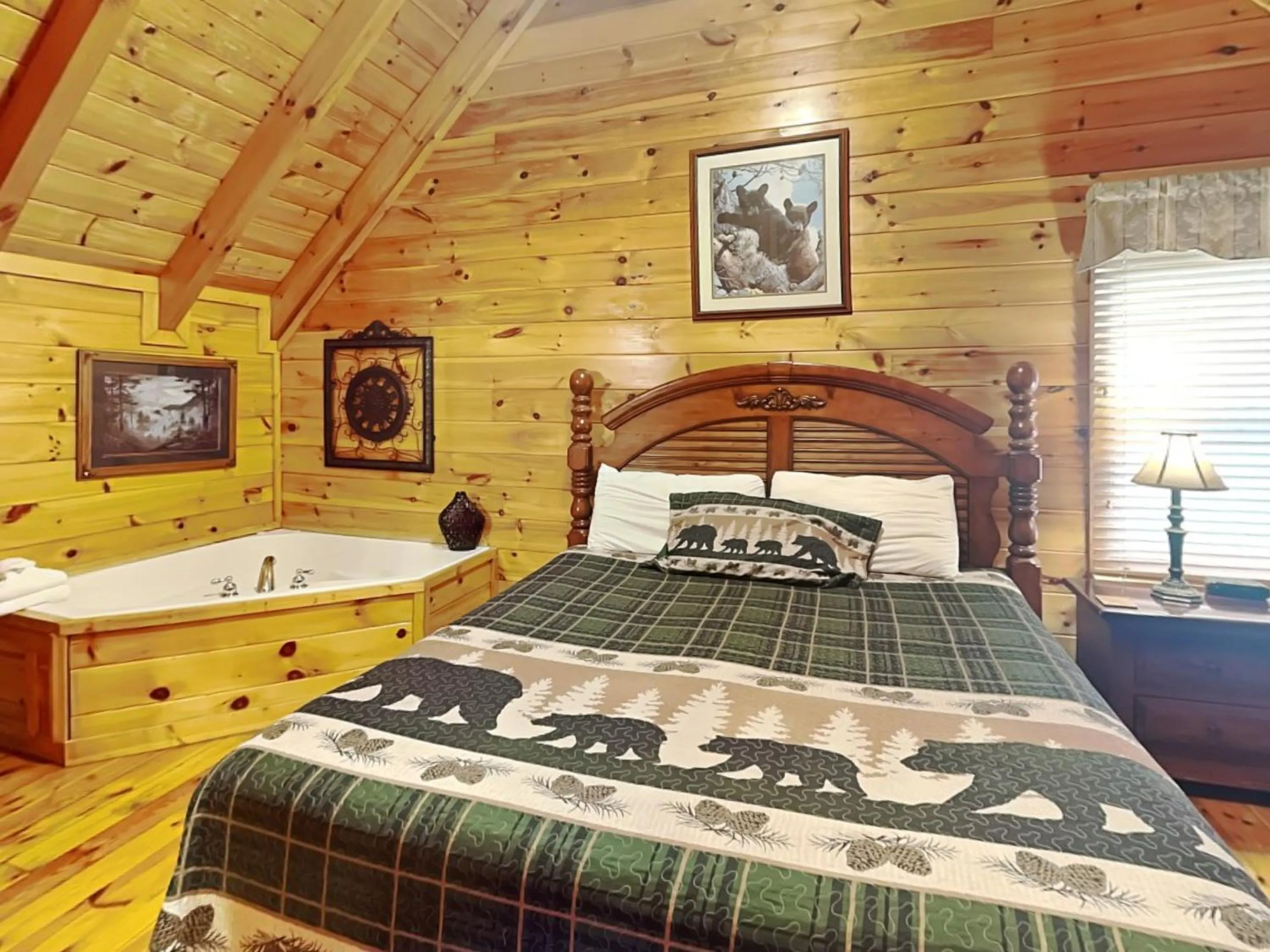 Property building, Bed in Aspens Envy