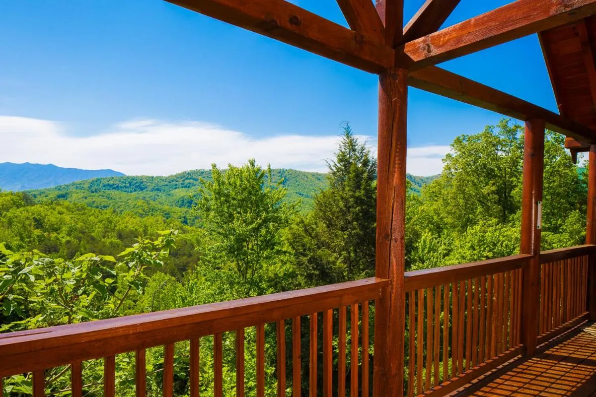 Property building in Aspens Envy