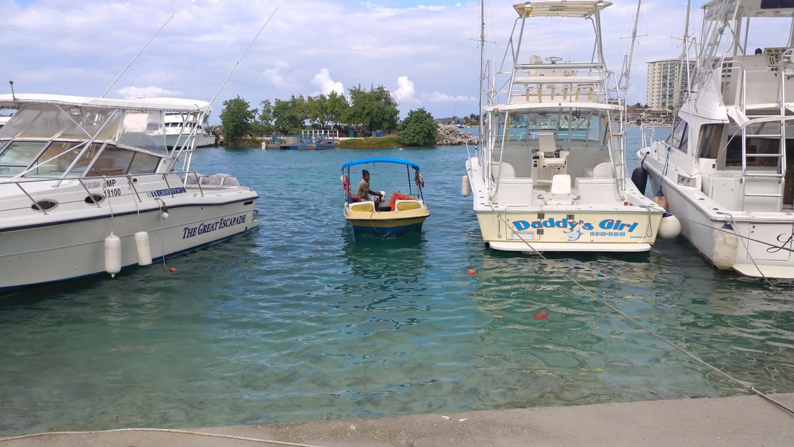 Entertainment in SandCastles # E26