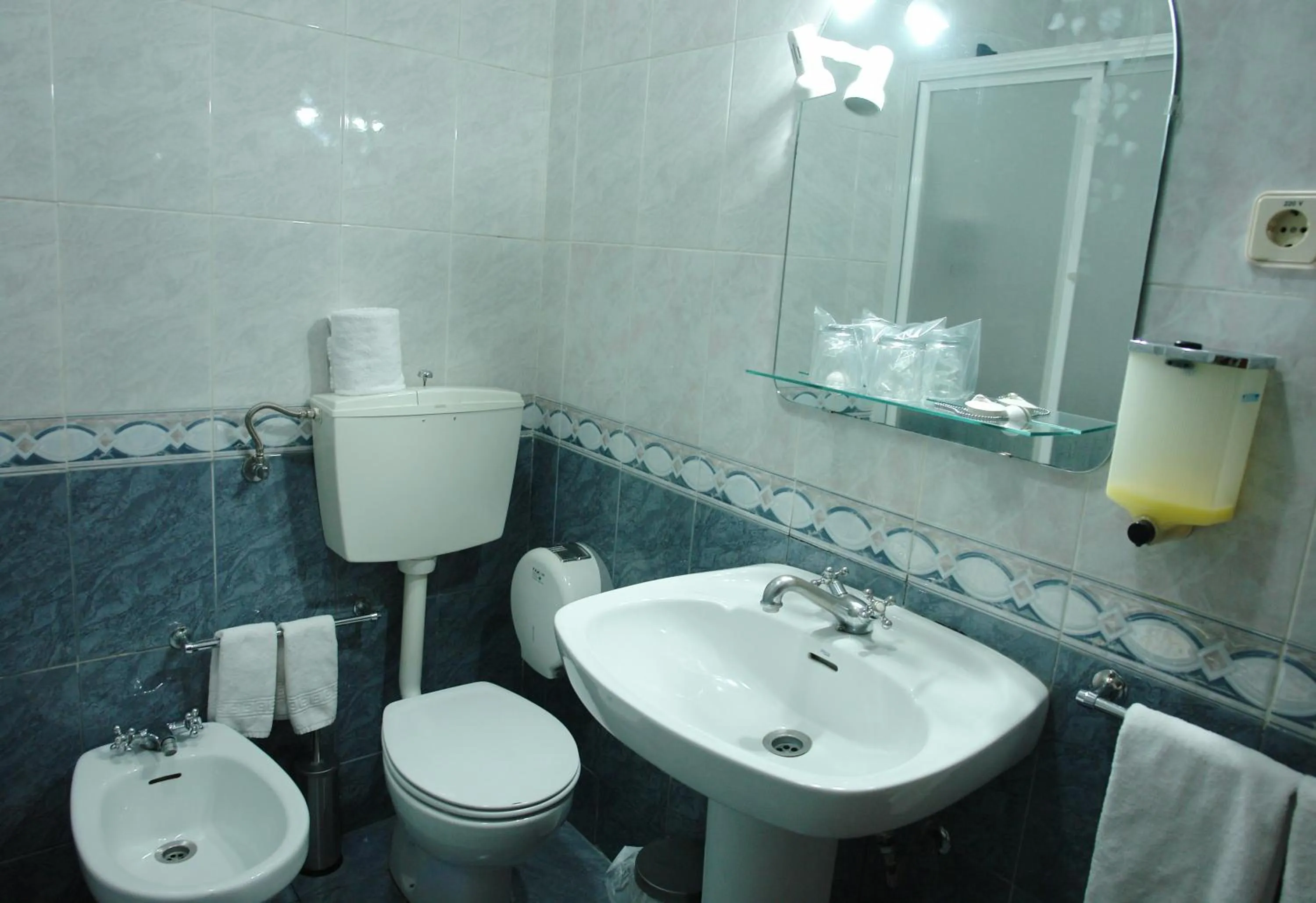 Toilet in Dona Maria