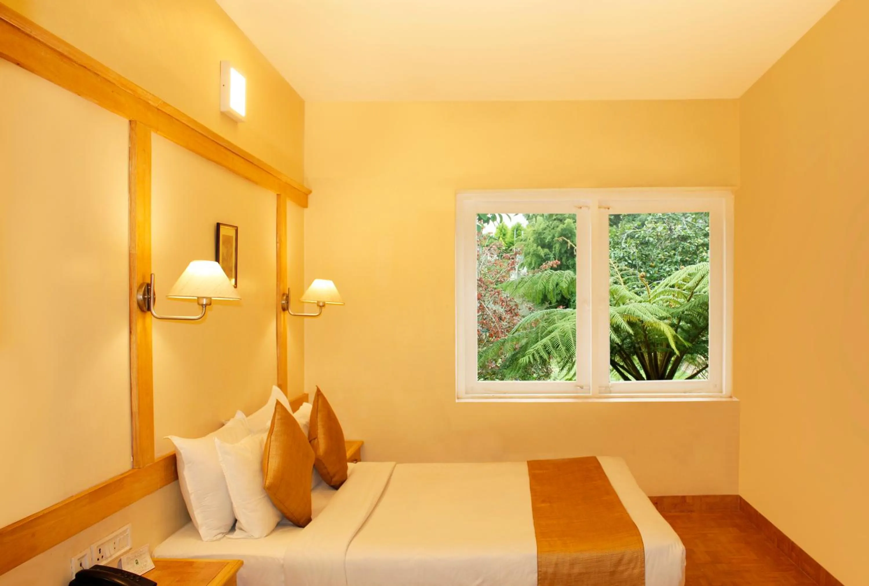 Bed in Kodai Resort Hotel, Kodaikanal