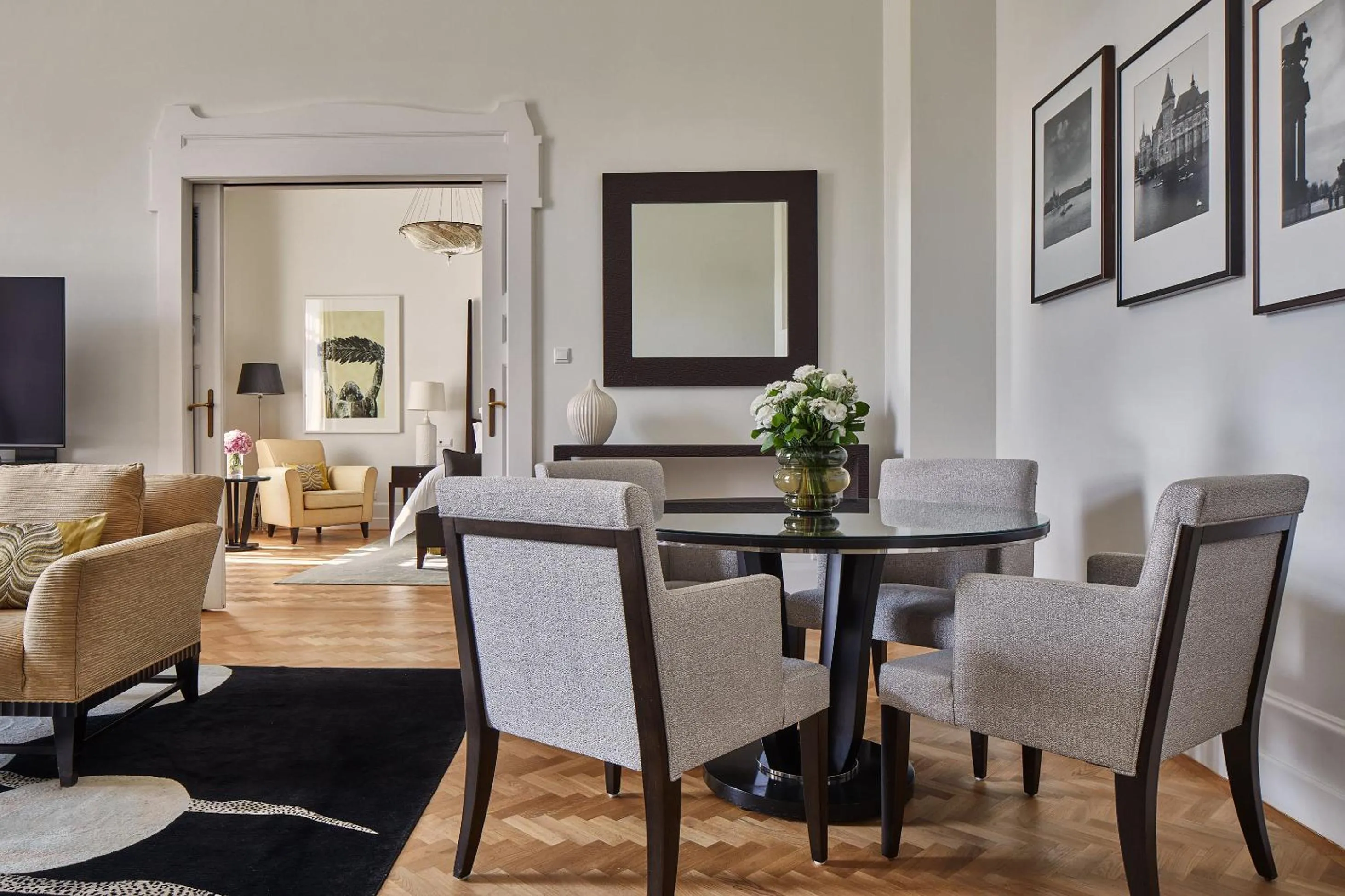 Living room in Four Seasons Hotel Gresham Palace Budapest