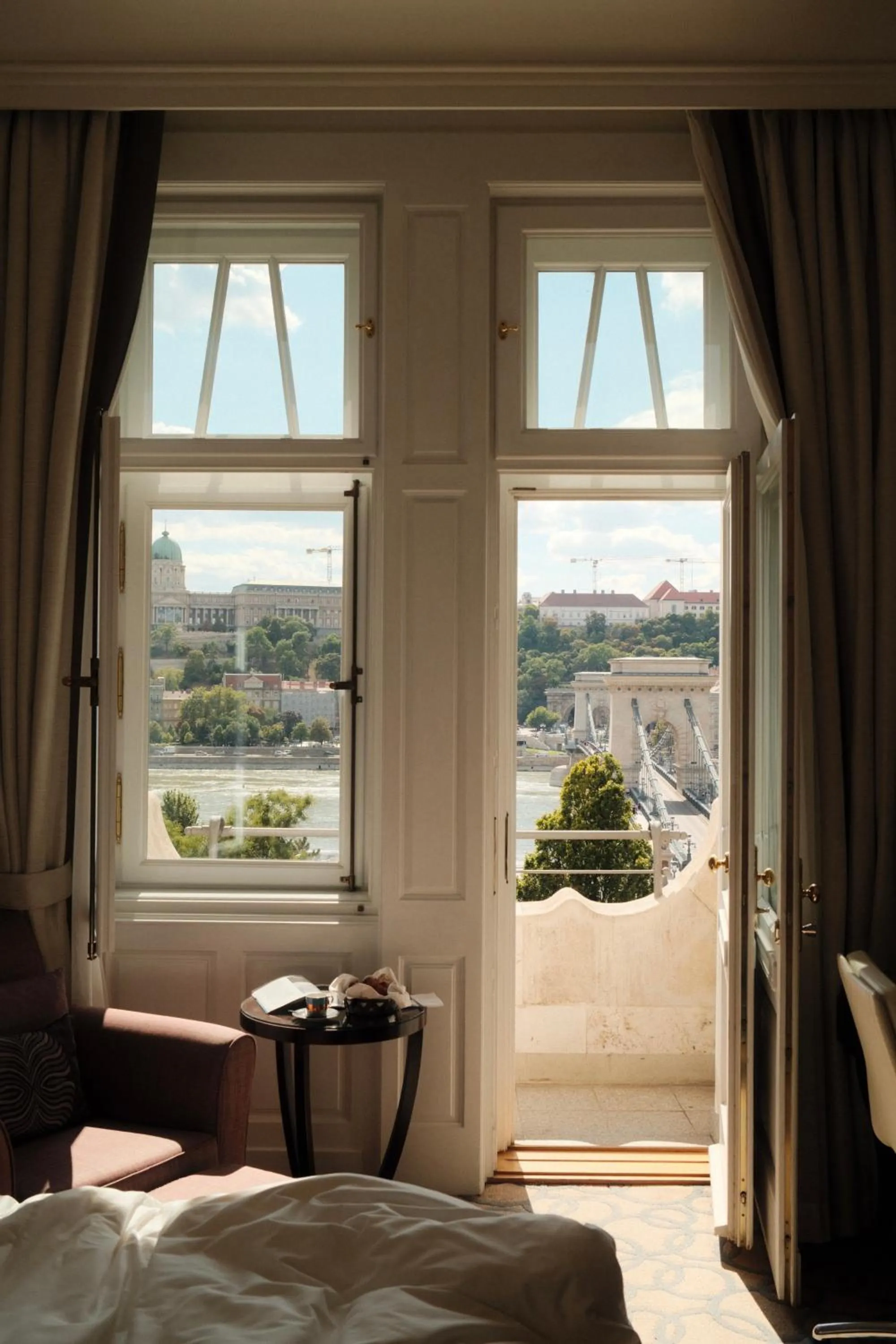 View (from property/room), Bed in Four Seasons Hotel Gresham Palace Budapest