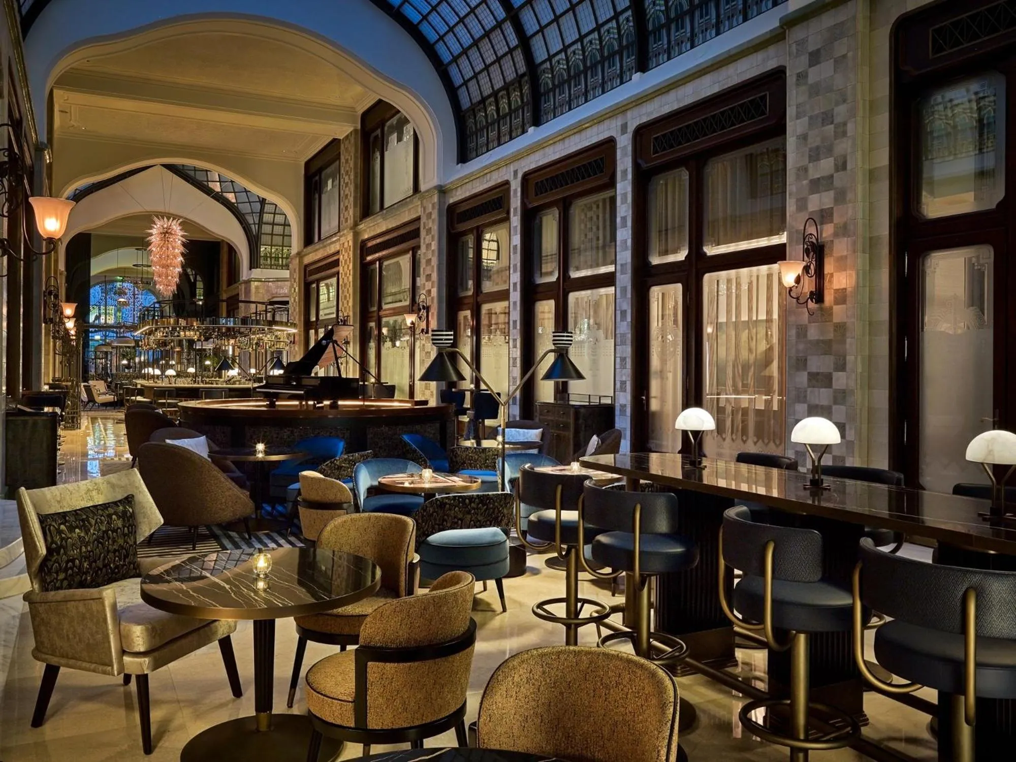 Lounge or bar in Four Seasons Hotel Gresham Palace Budapest