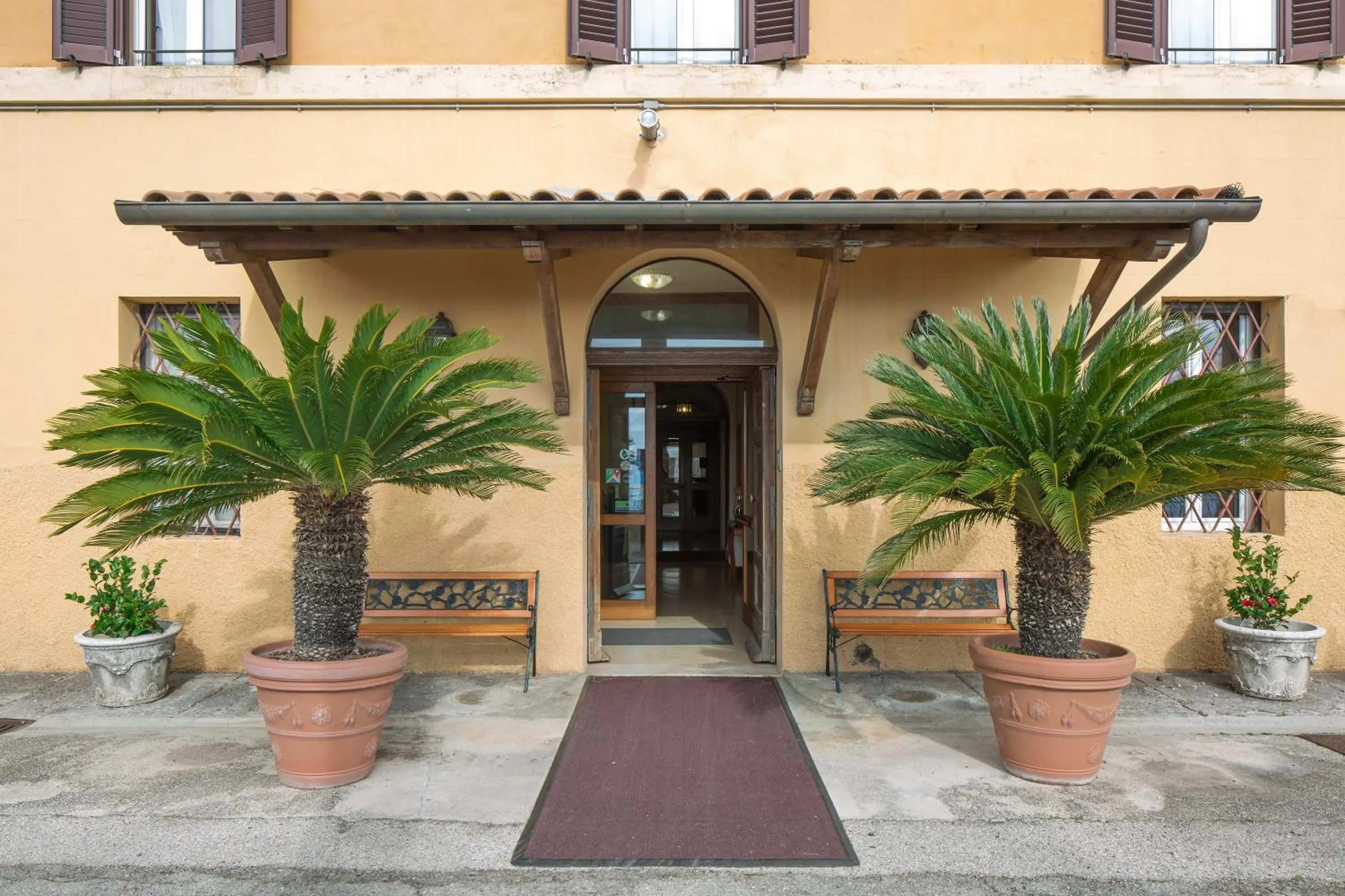 Facade/entrance in Hotel Sacro Cuore