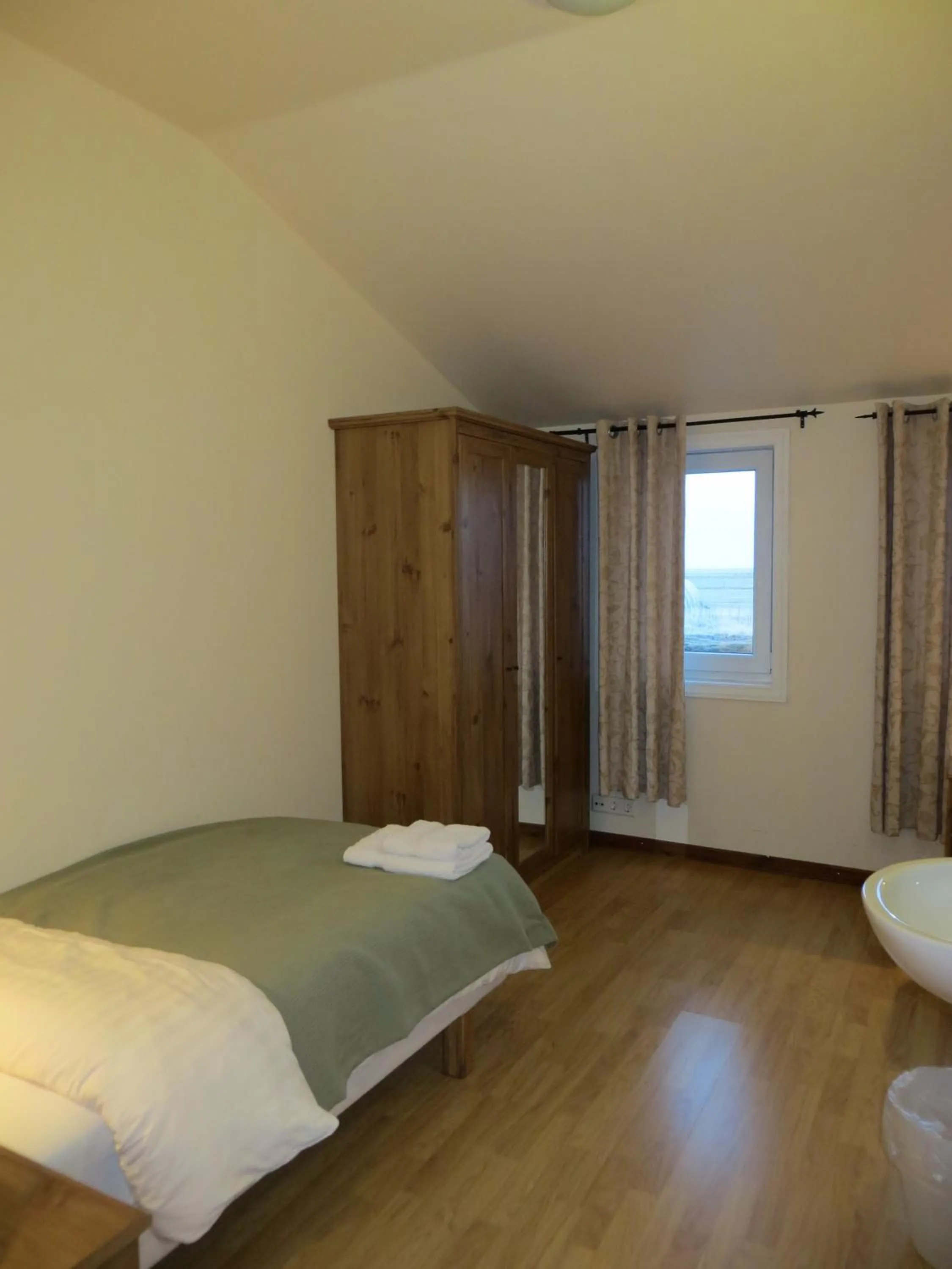 Photo of the whole room, Bed in Guesthouse Vellir