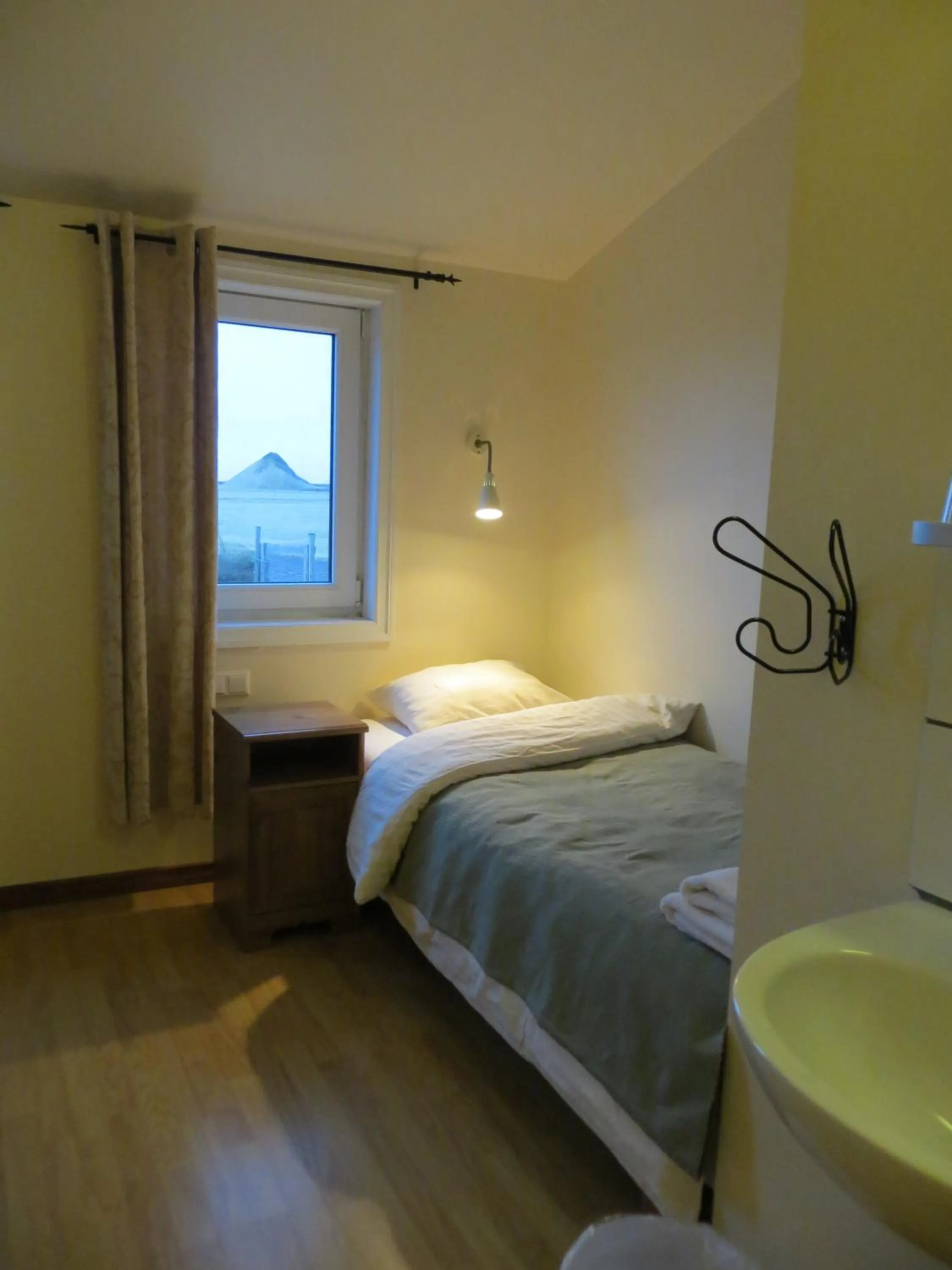 Photo of the whole room, Bed in Guesthouse Vellir