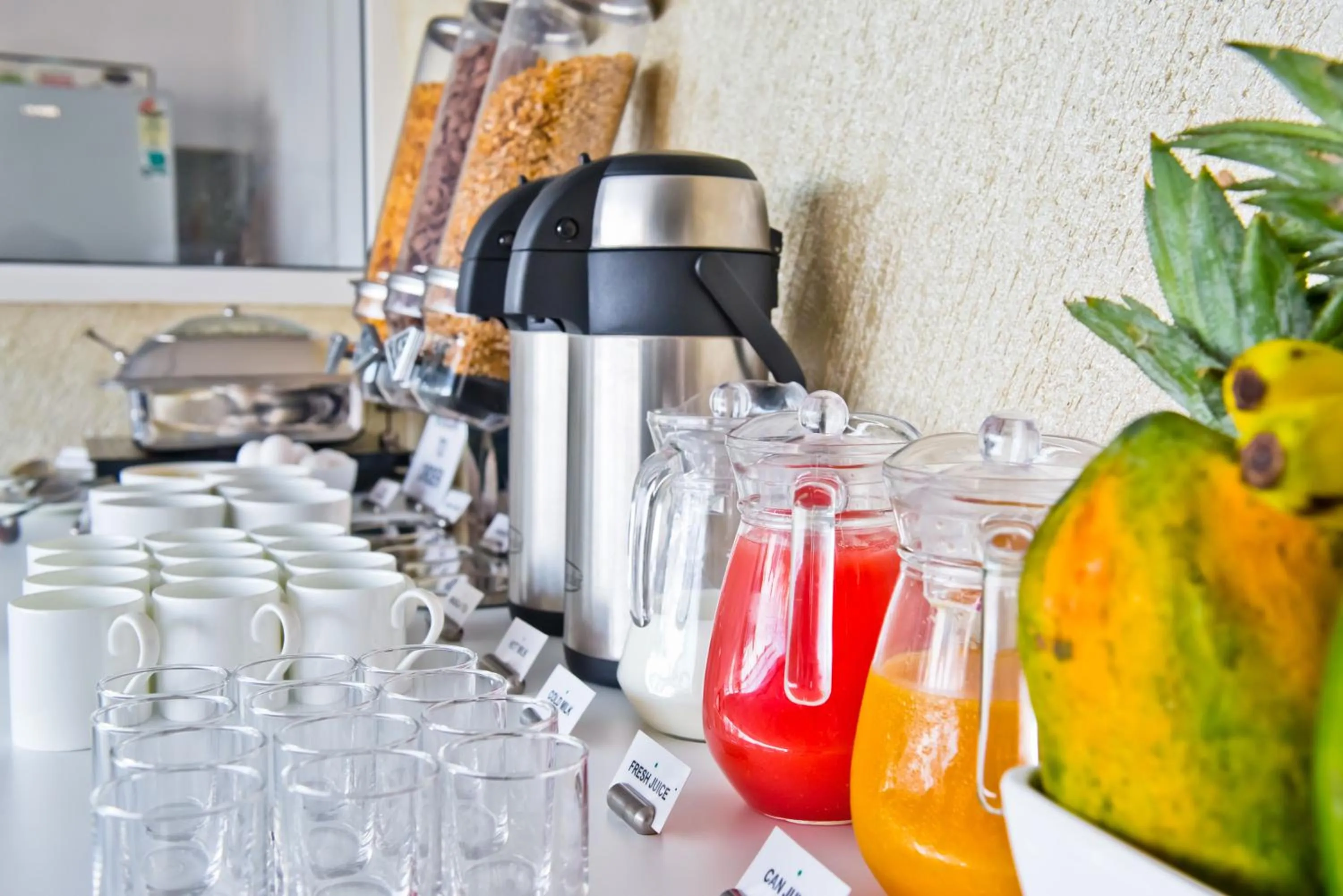 Coffee/tea facilities in X by Bloom l Indiranagar