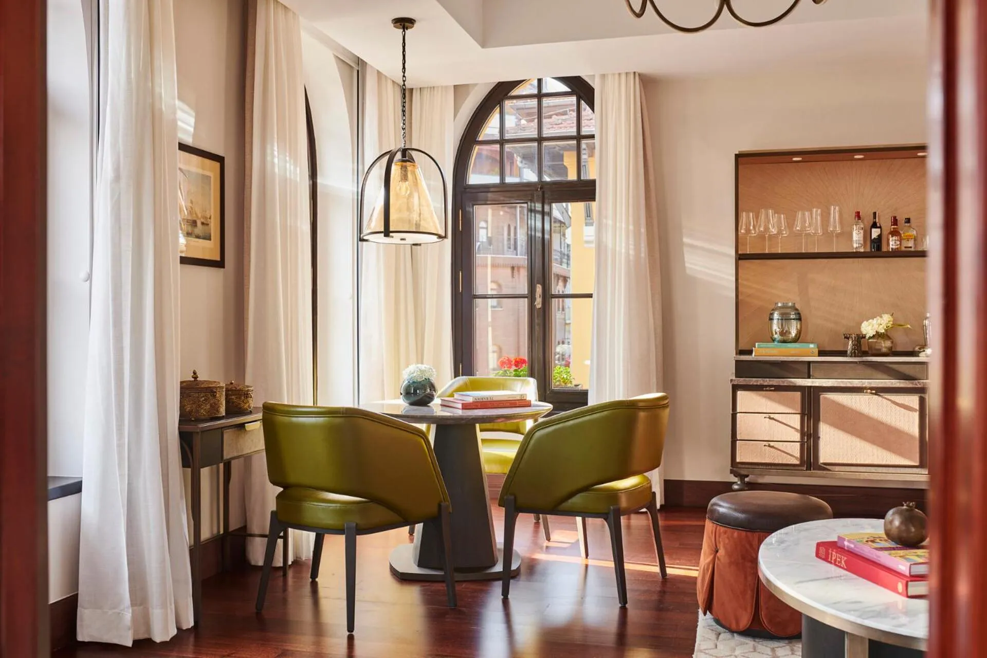 Living room, Bed in Four Seasons Hotel Istanbul at Sultanahmet