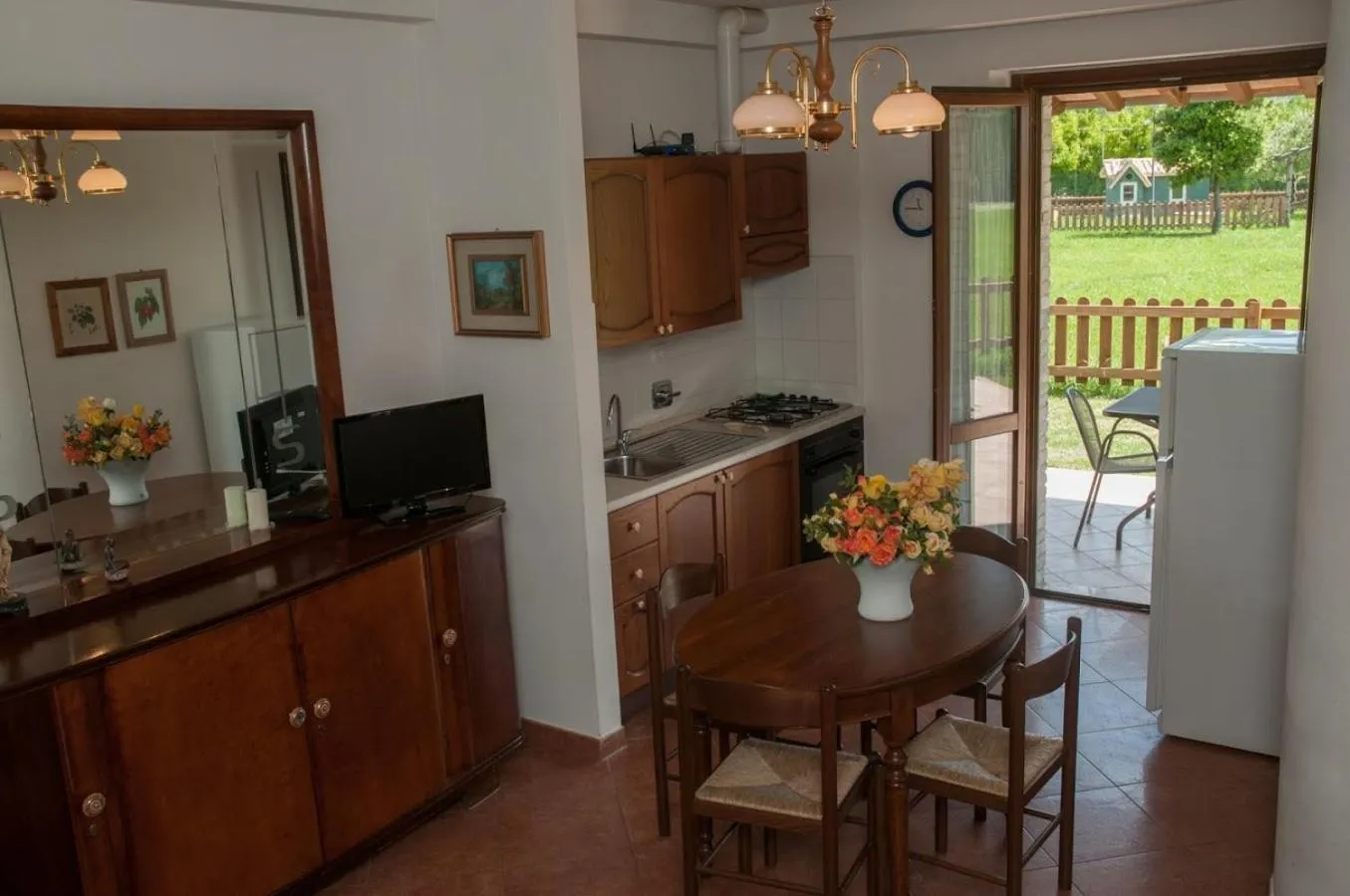 Kitchen or kitchenette in Agriturismo Il Casale di Monica