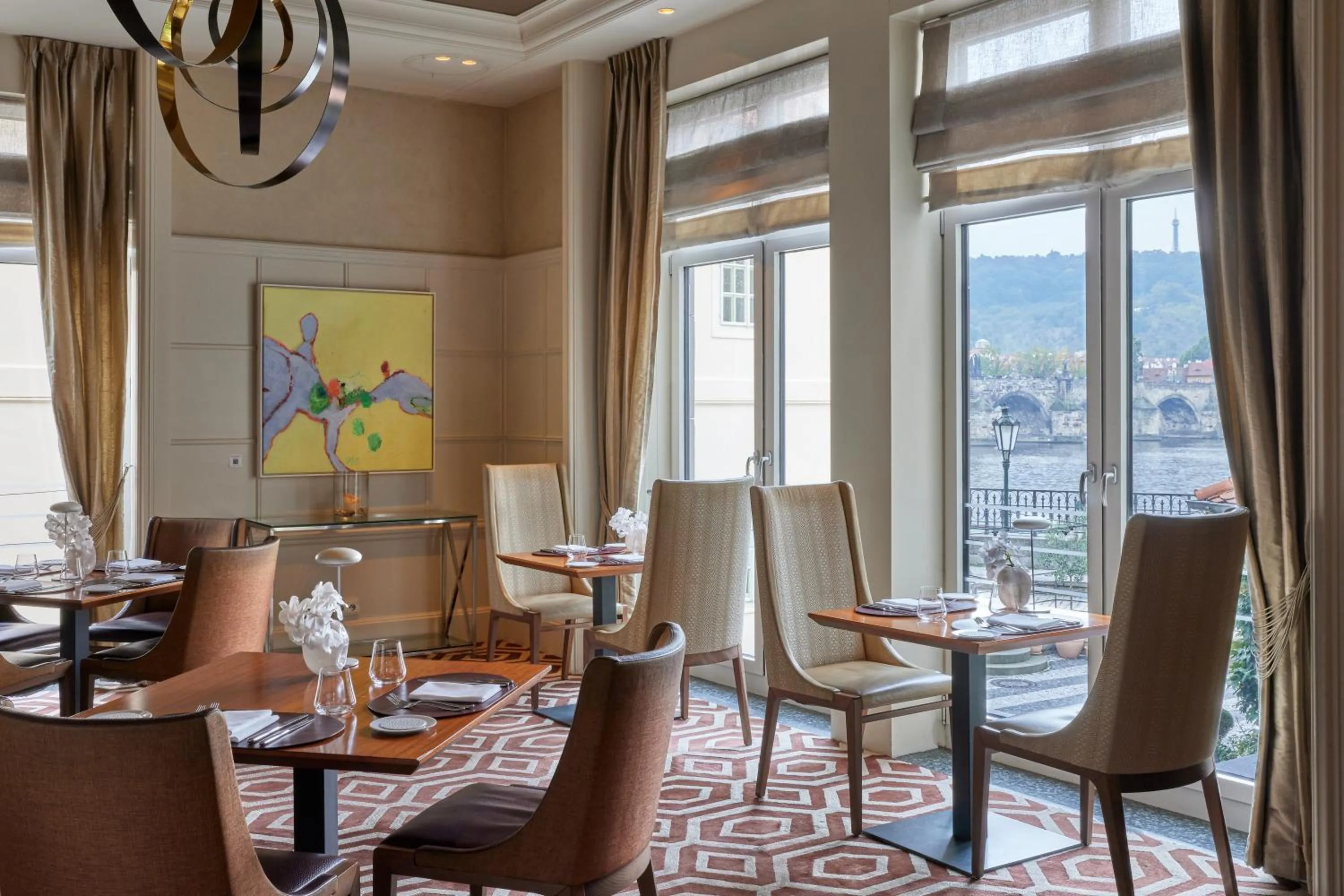 Restaurant/places to eat in Four Seasons Hotel Prague
