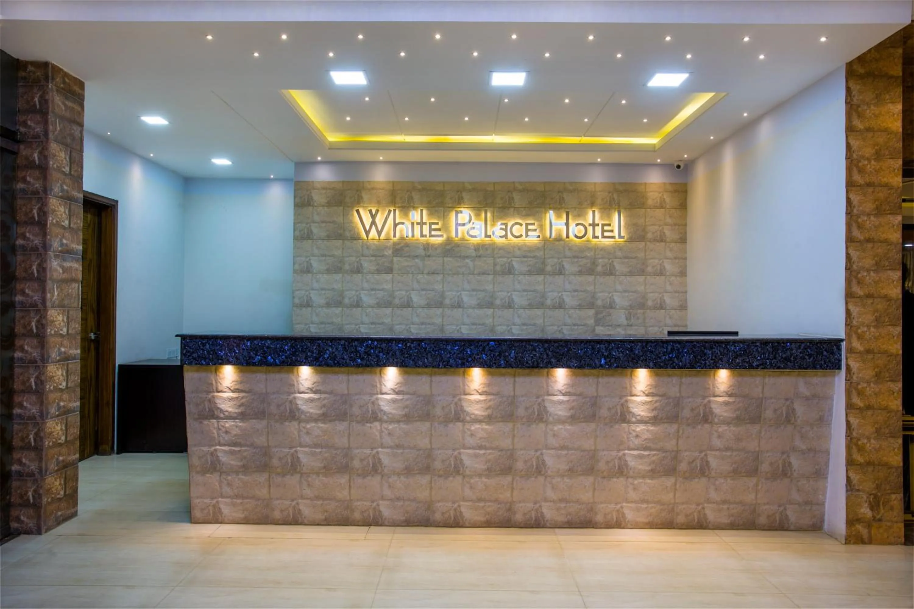 Lobby or reception in White Palace Hotel