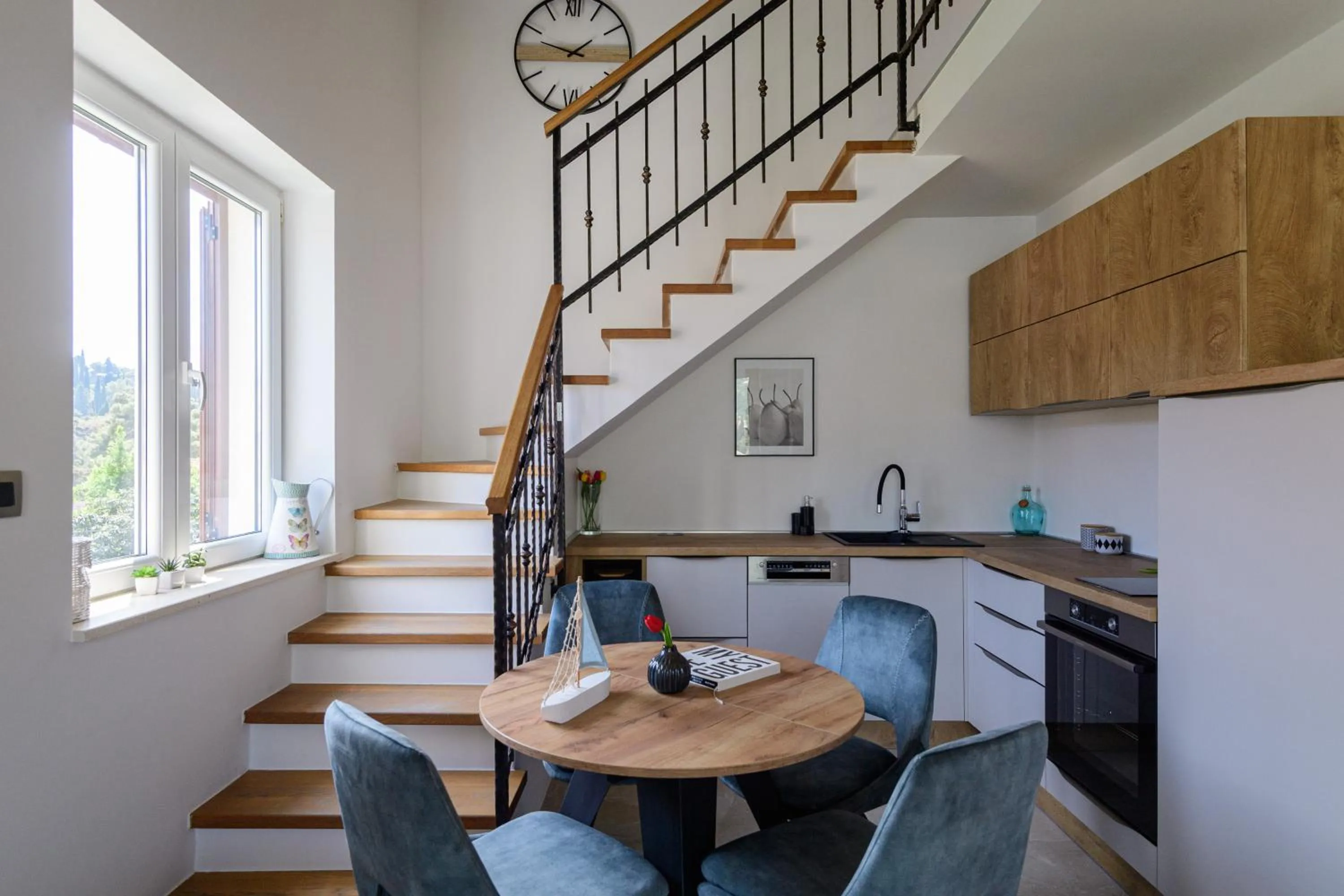 Apartments Kralj Ana