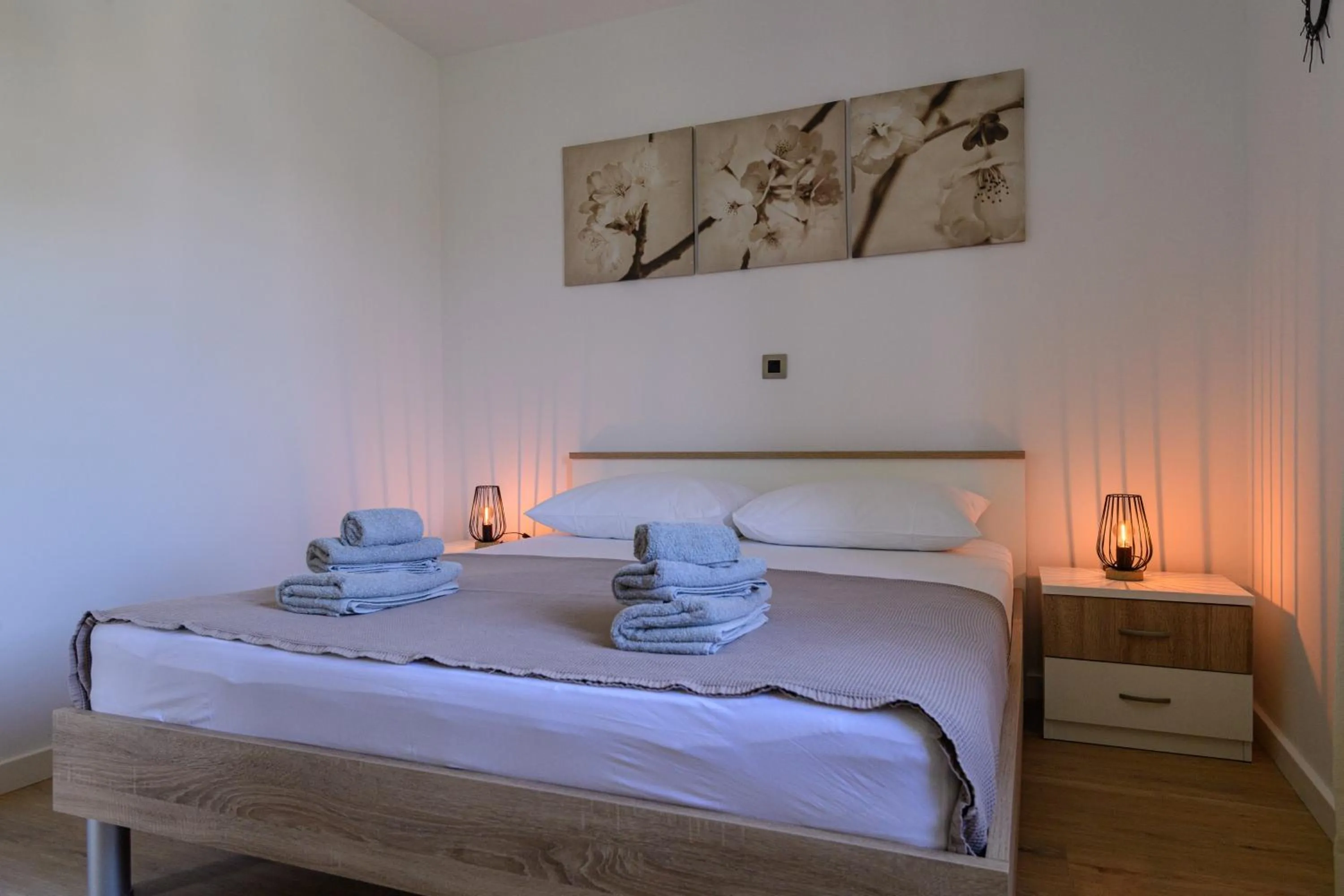 Bed in Apartments Kralj Ana