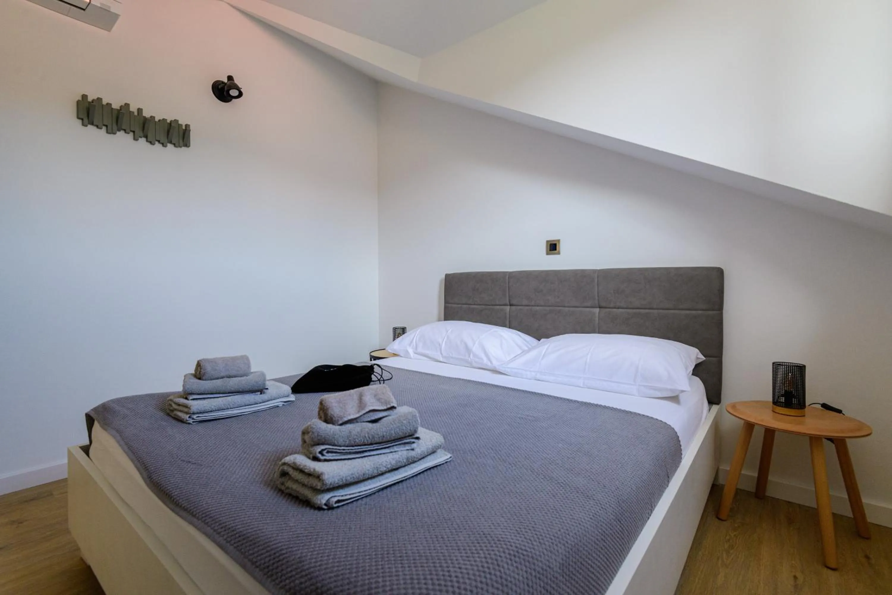 Bed in Apartments Kralj Ana