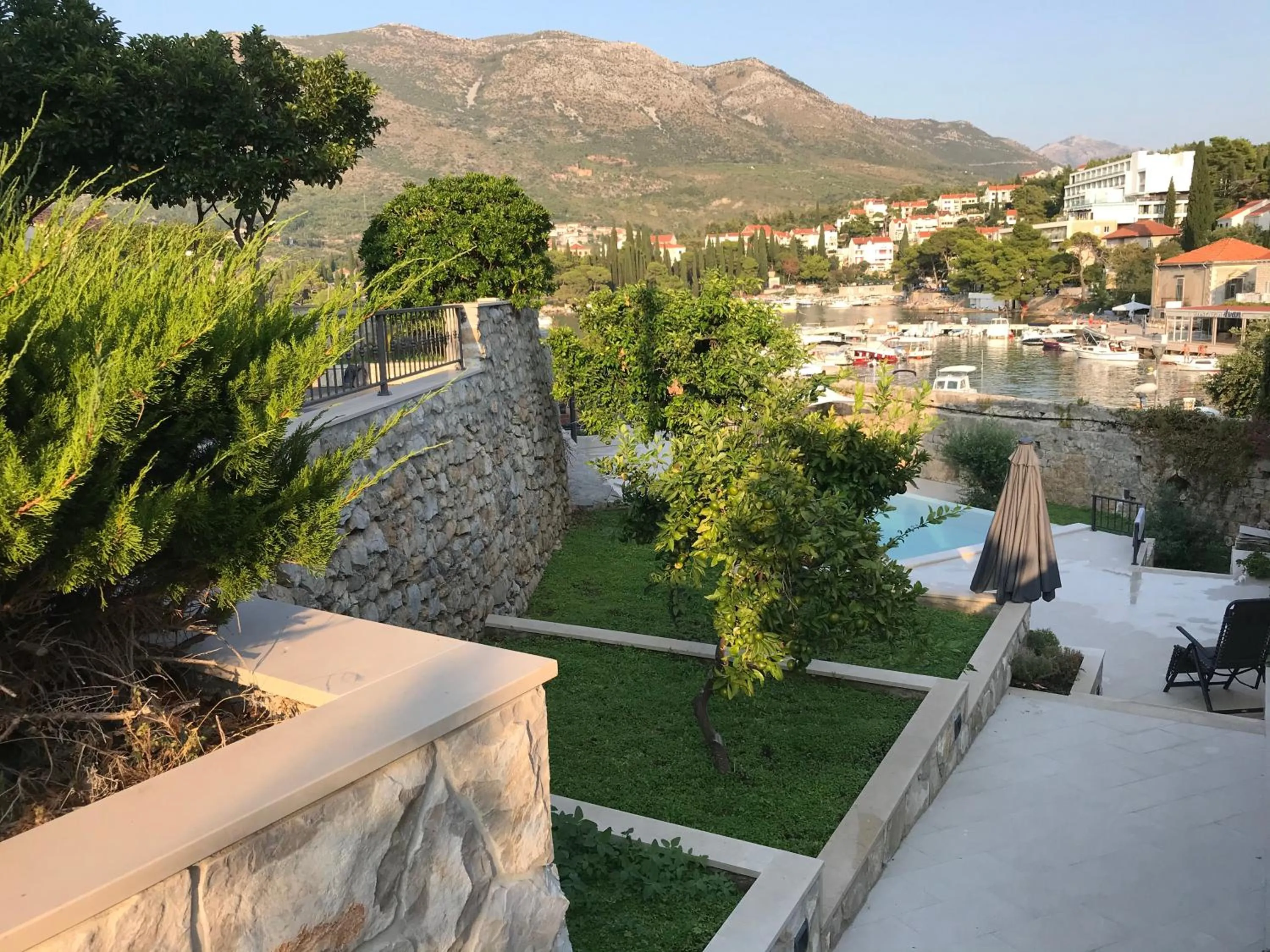 Mountain view in Apartments Kralj Ana