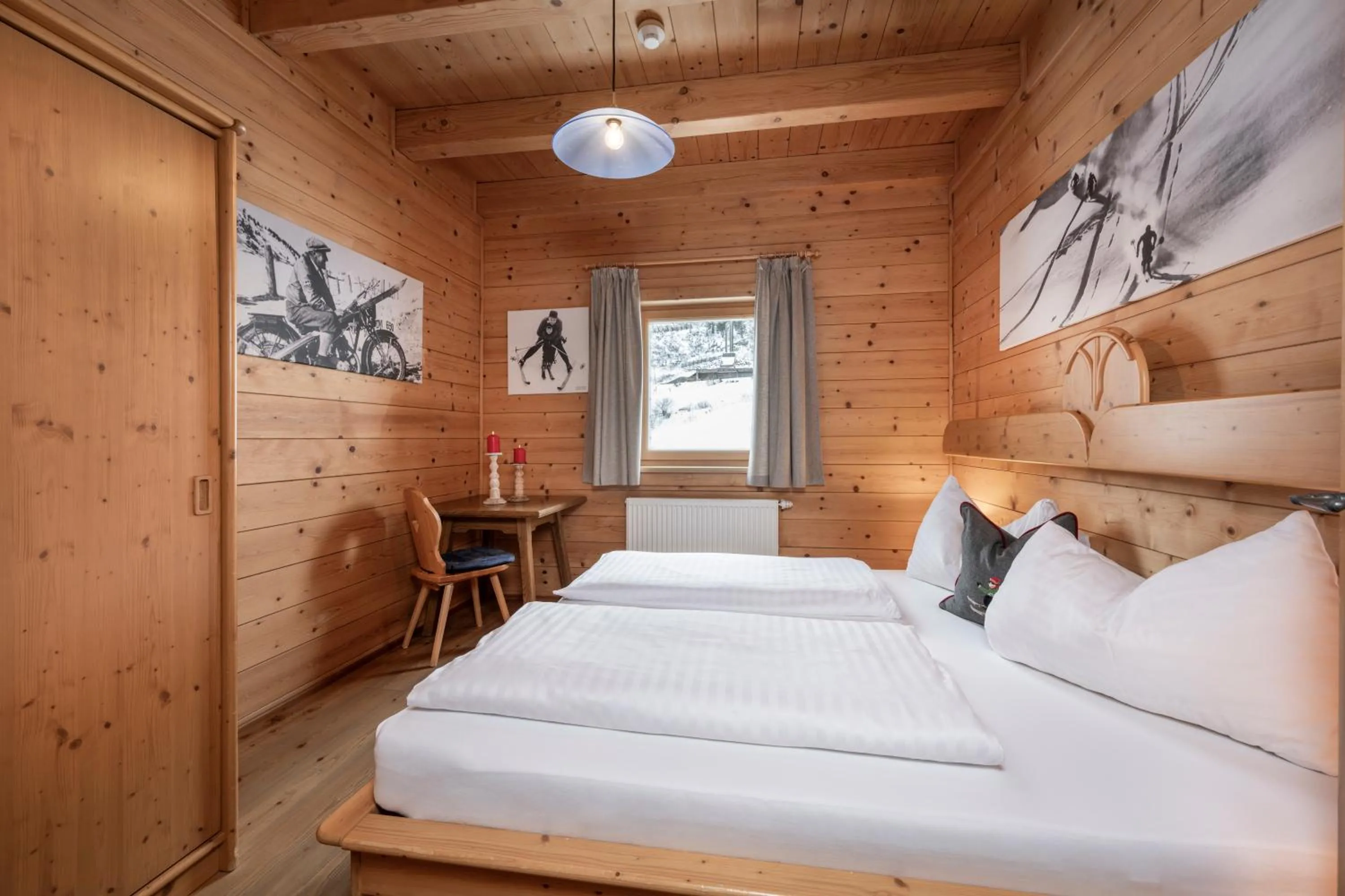 Bed in AUSTRIA APPART - natural Lifestyle Appartements auf der Piste