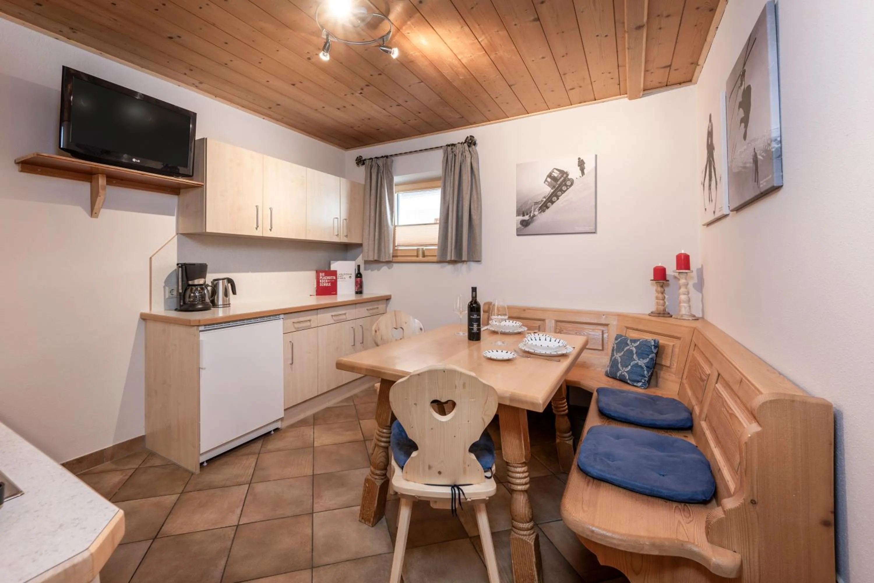 Kitchen or kitchenette in AUSTRIA APPART - natural Lifestyle Appartements auf der Piste