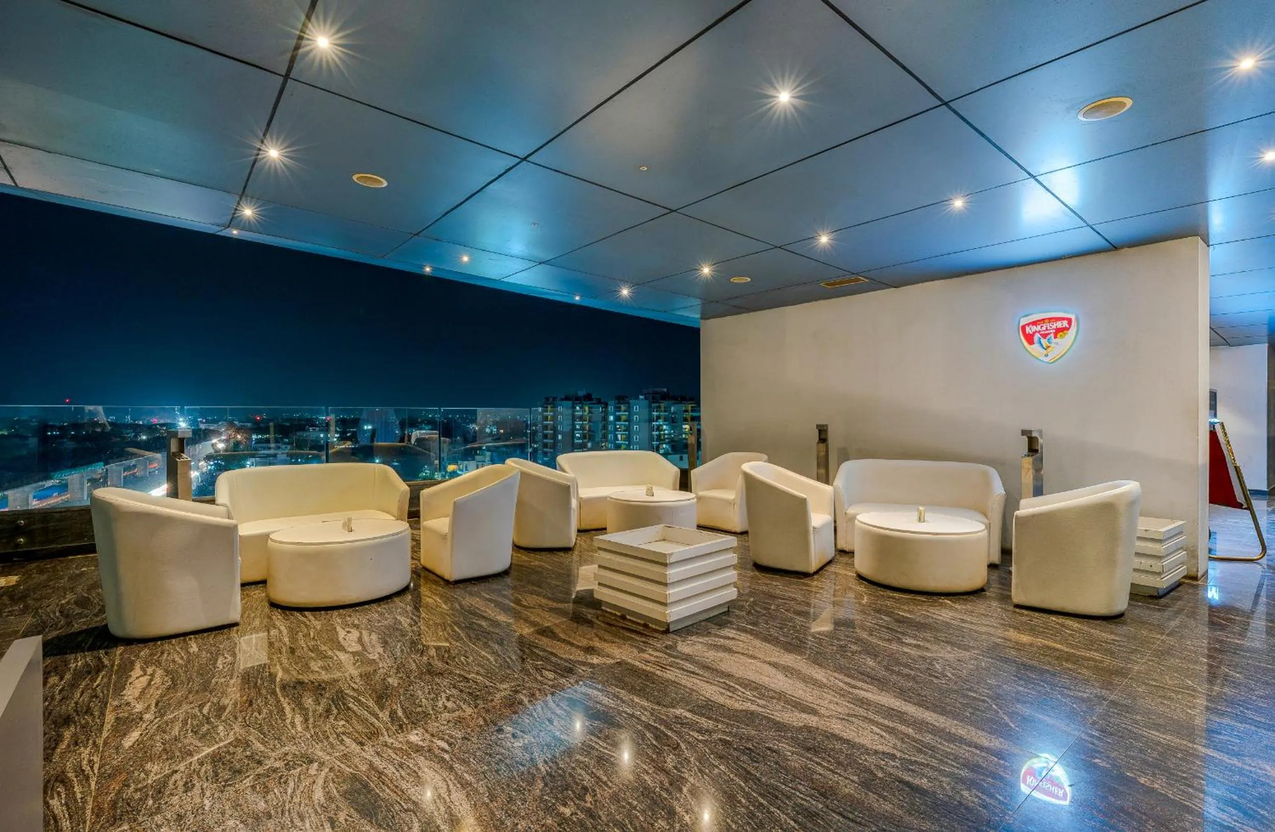 Living room in Hotel Sapphire Premium Hotel & Suite