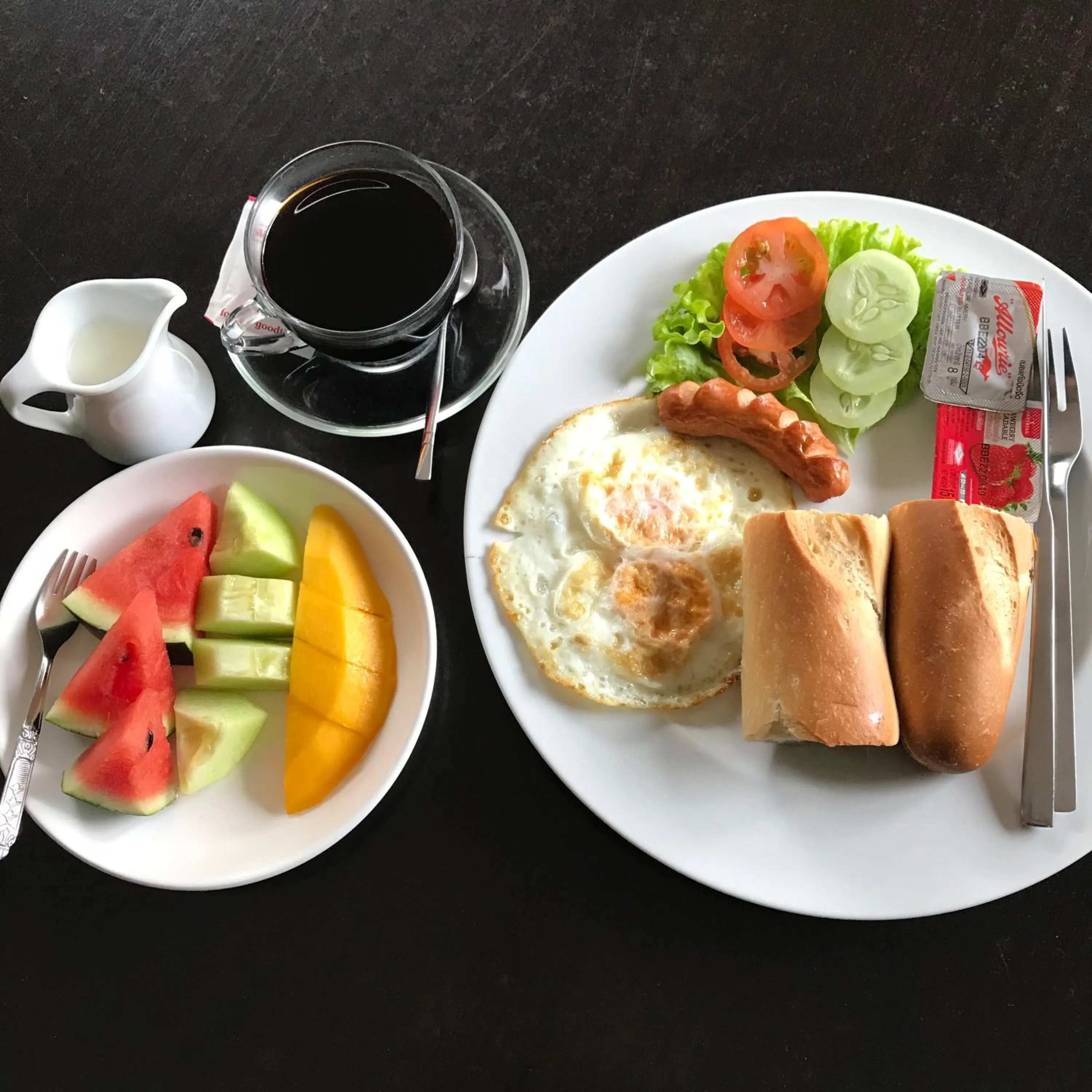 Food and drinks in wisdom mystery Hotel