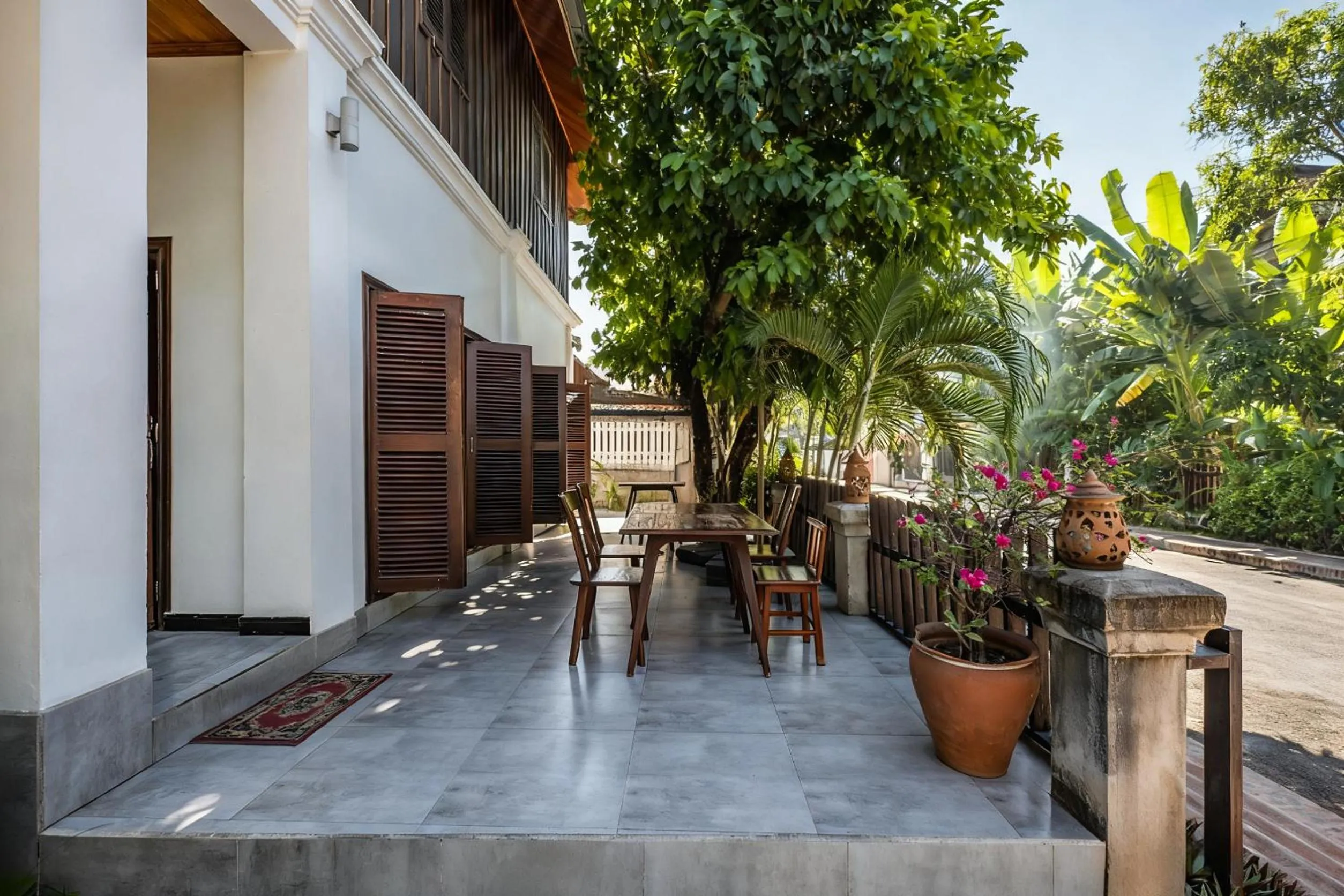 wisdom mystery Hotel