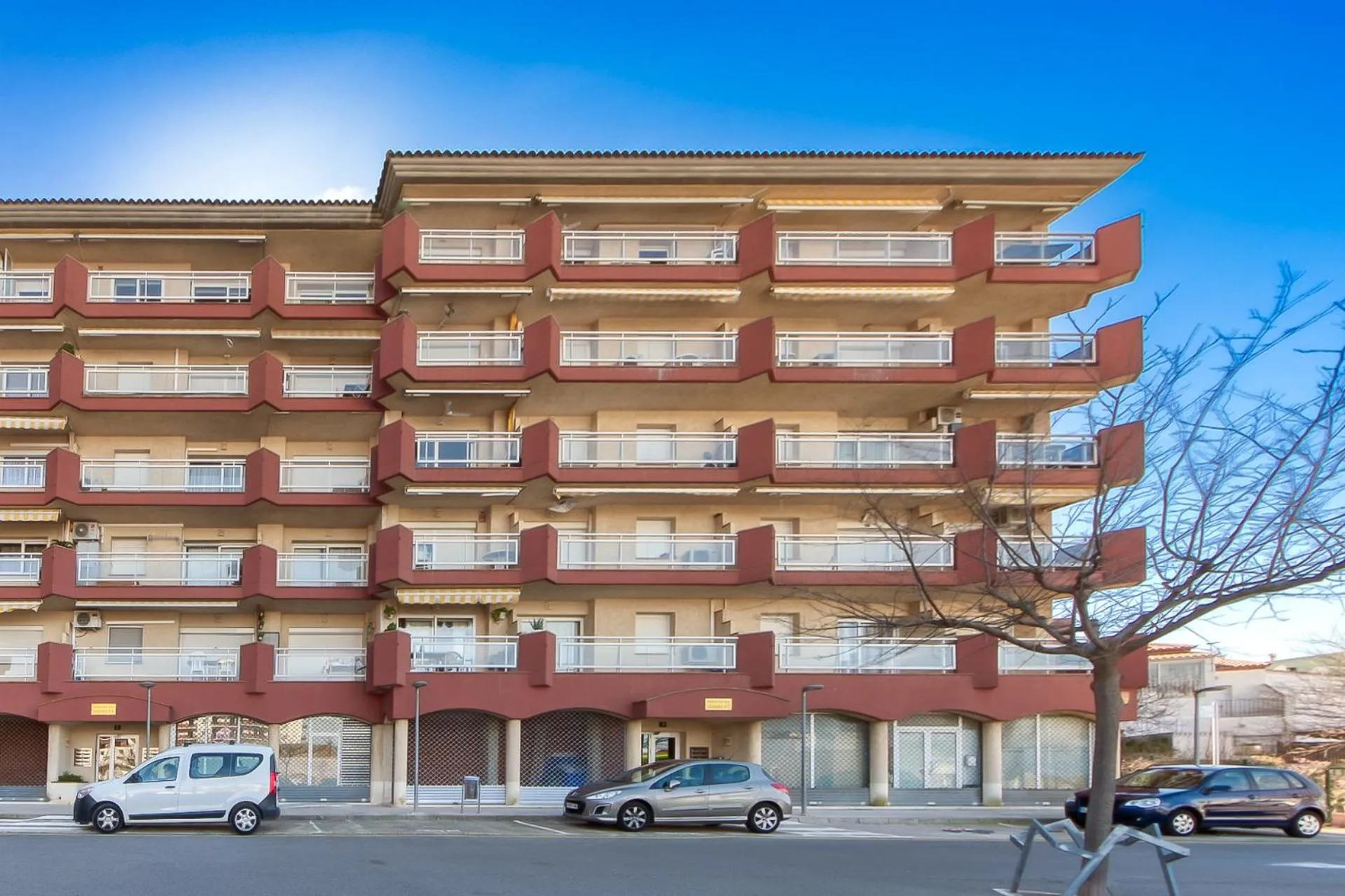 Property building in Roc Mar 7 2 B Roses - Immo Barneda