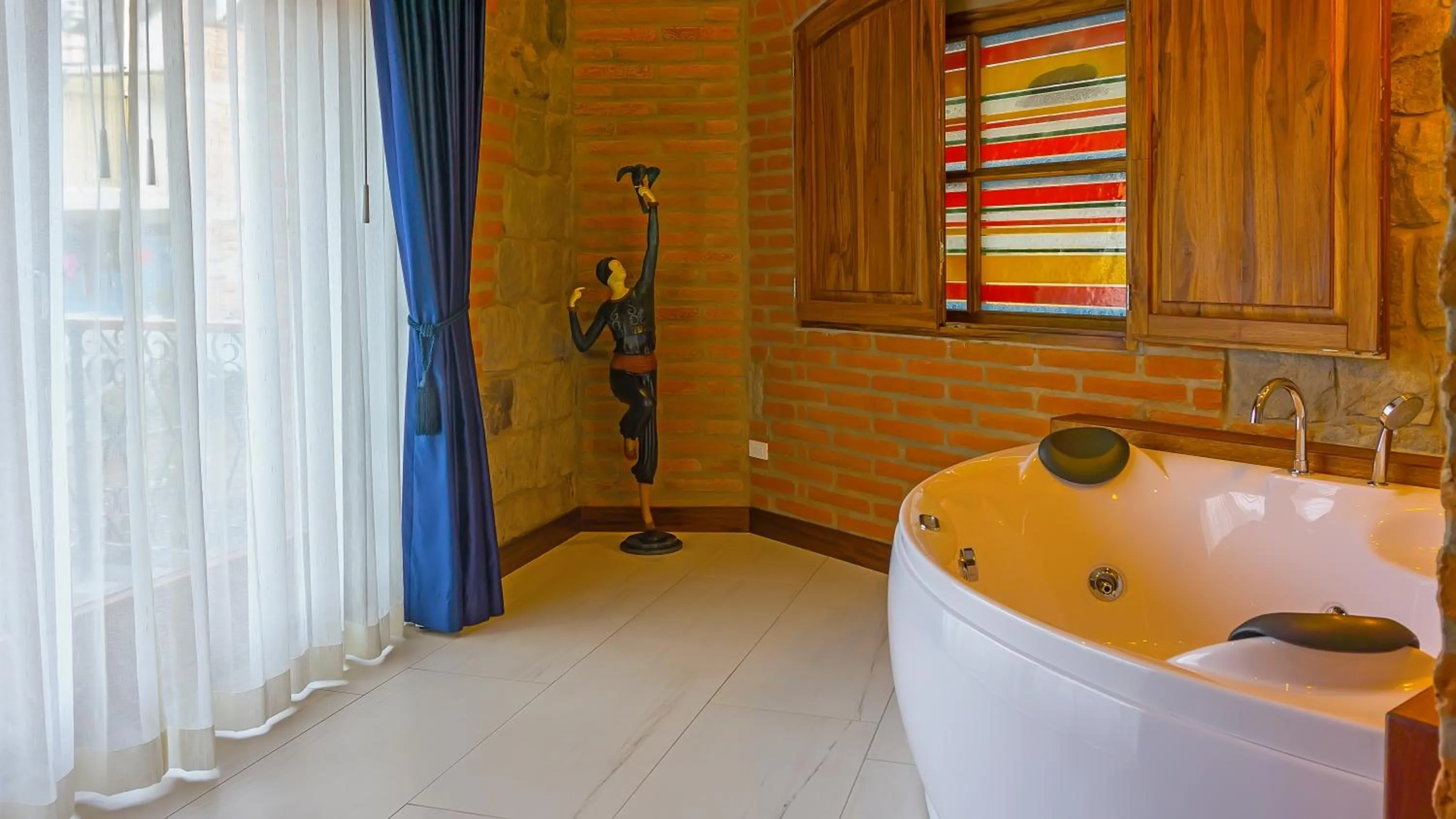 Decorative detail in Hotel Otavalo by Art Hotels