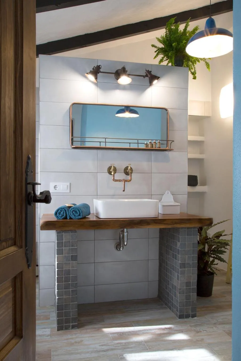 Bathroom in Boutique Hotel Rancho Los Lobos