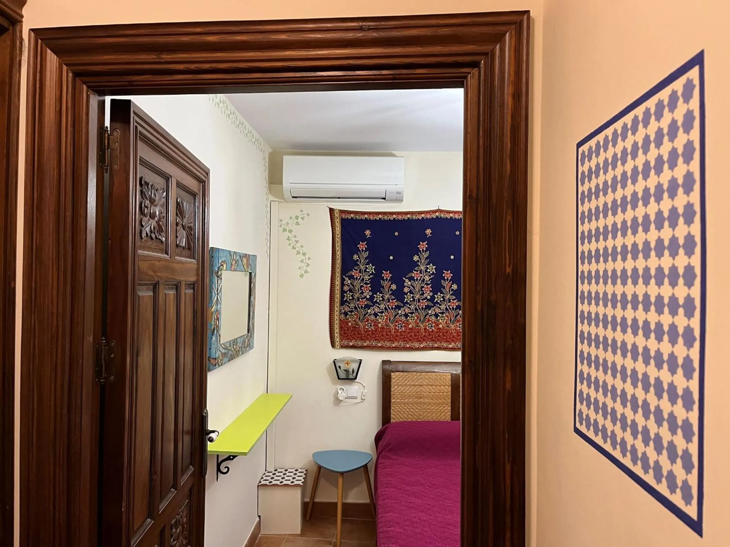 Facade/entrance in La Escondida Ronda, B&B