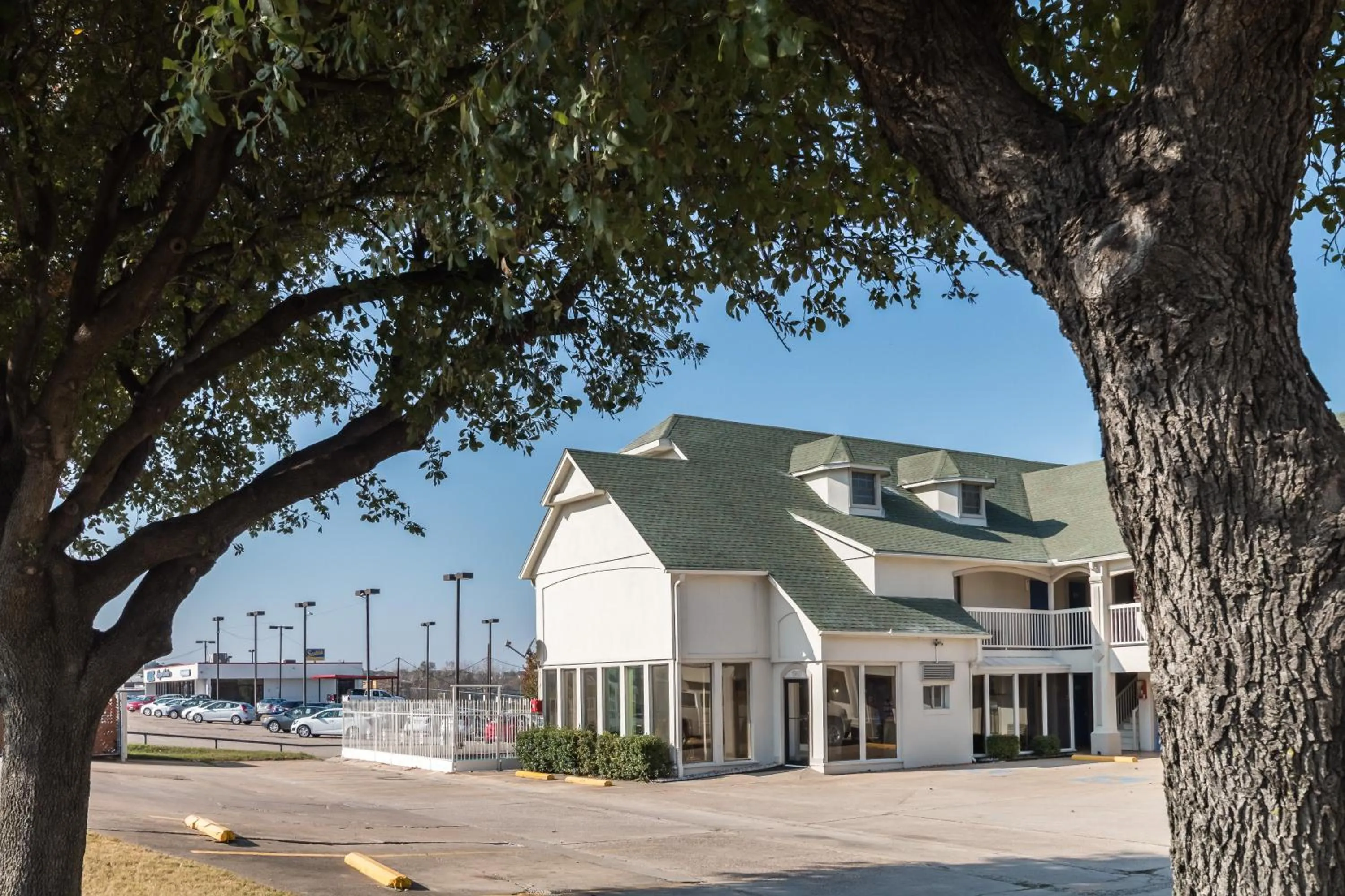 Facade/entrance in Motel 6-Fort Worth, TX - White Settlement
