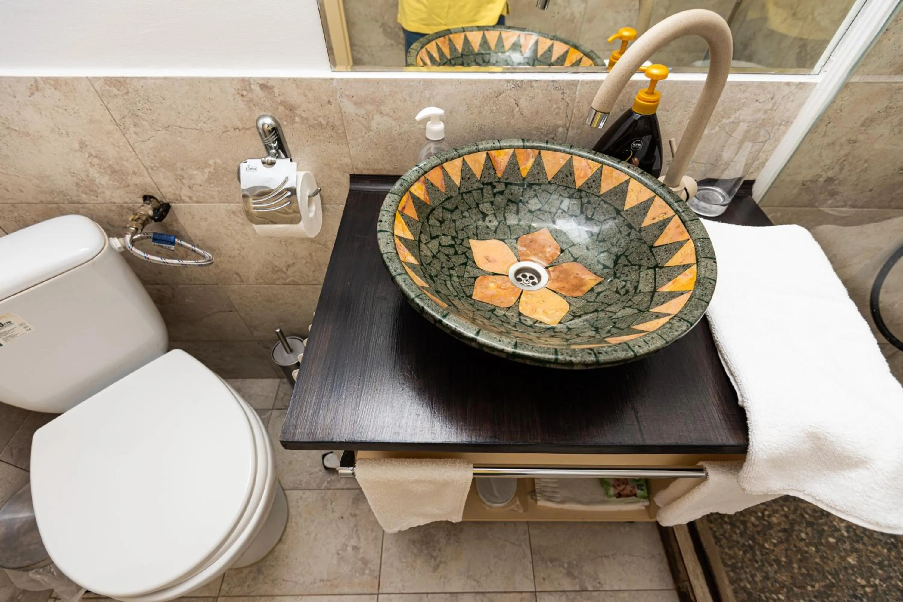 iVAVev IS US ByTheSea EforieSud