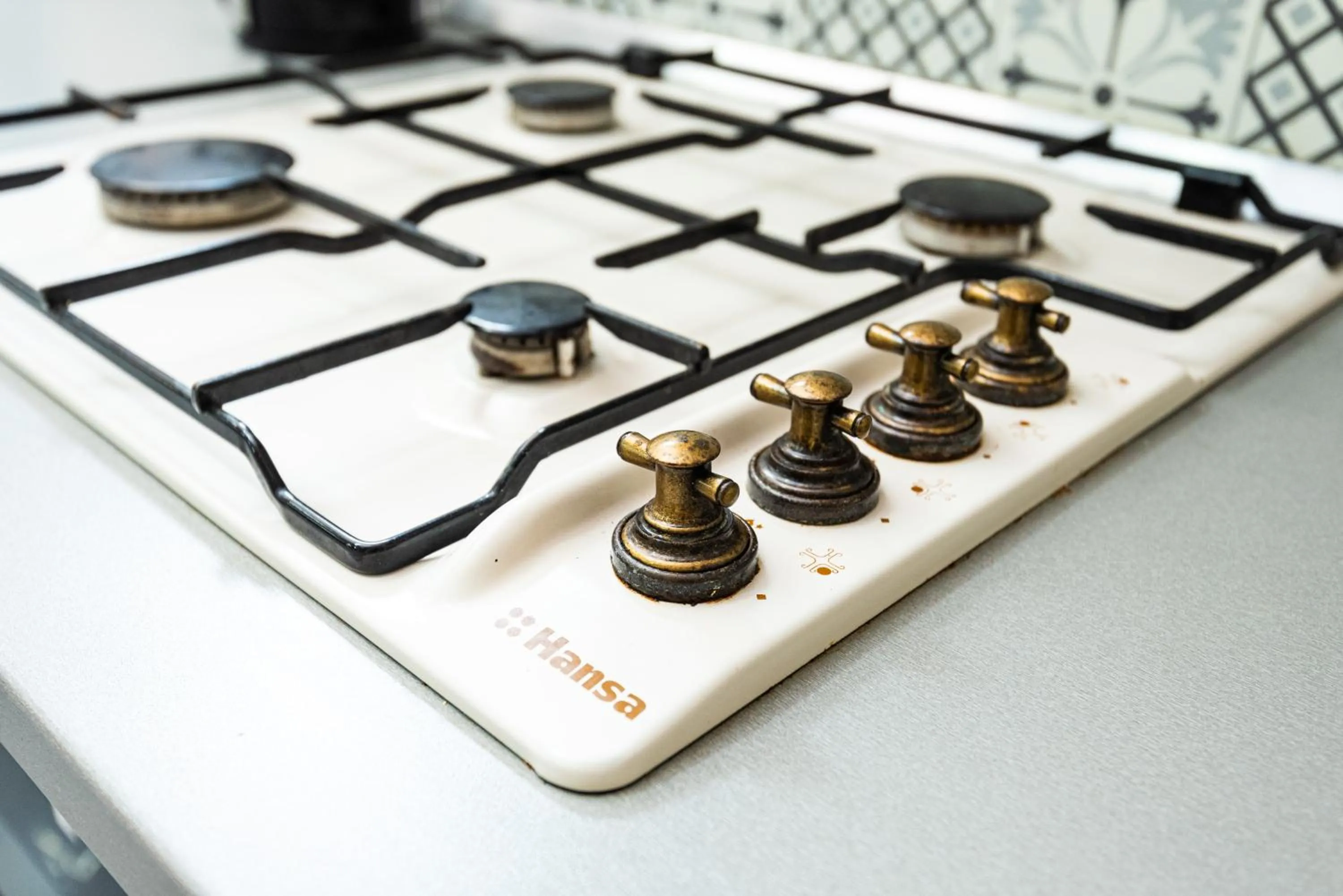 iVAVev IS US ByTheSea EforieSud