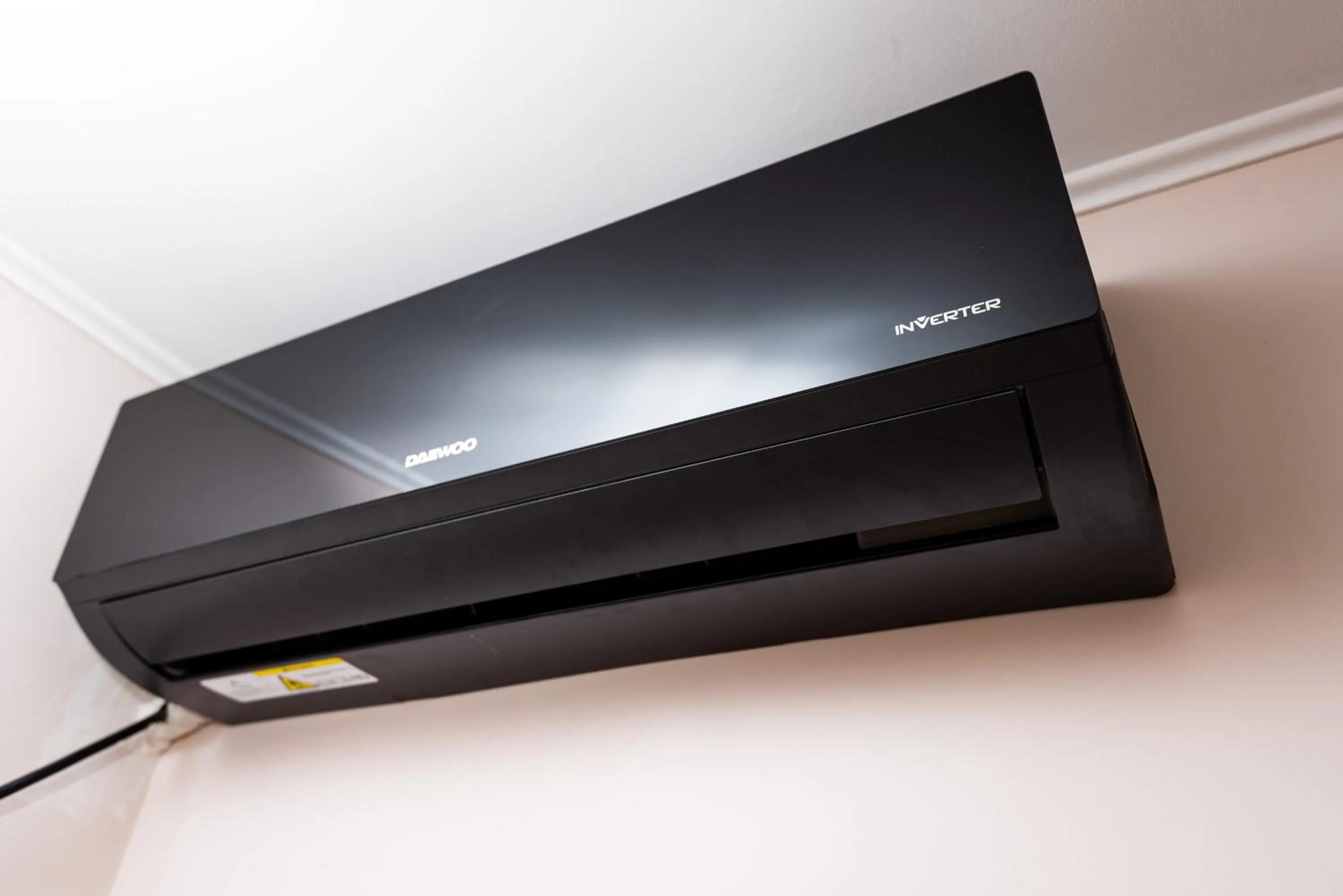 iVAVev IS US ByTheSea EforieSud