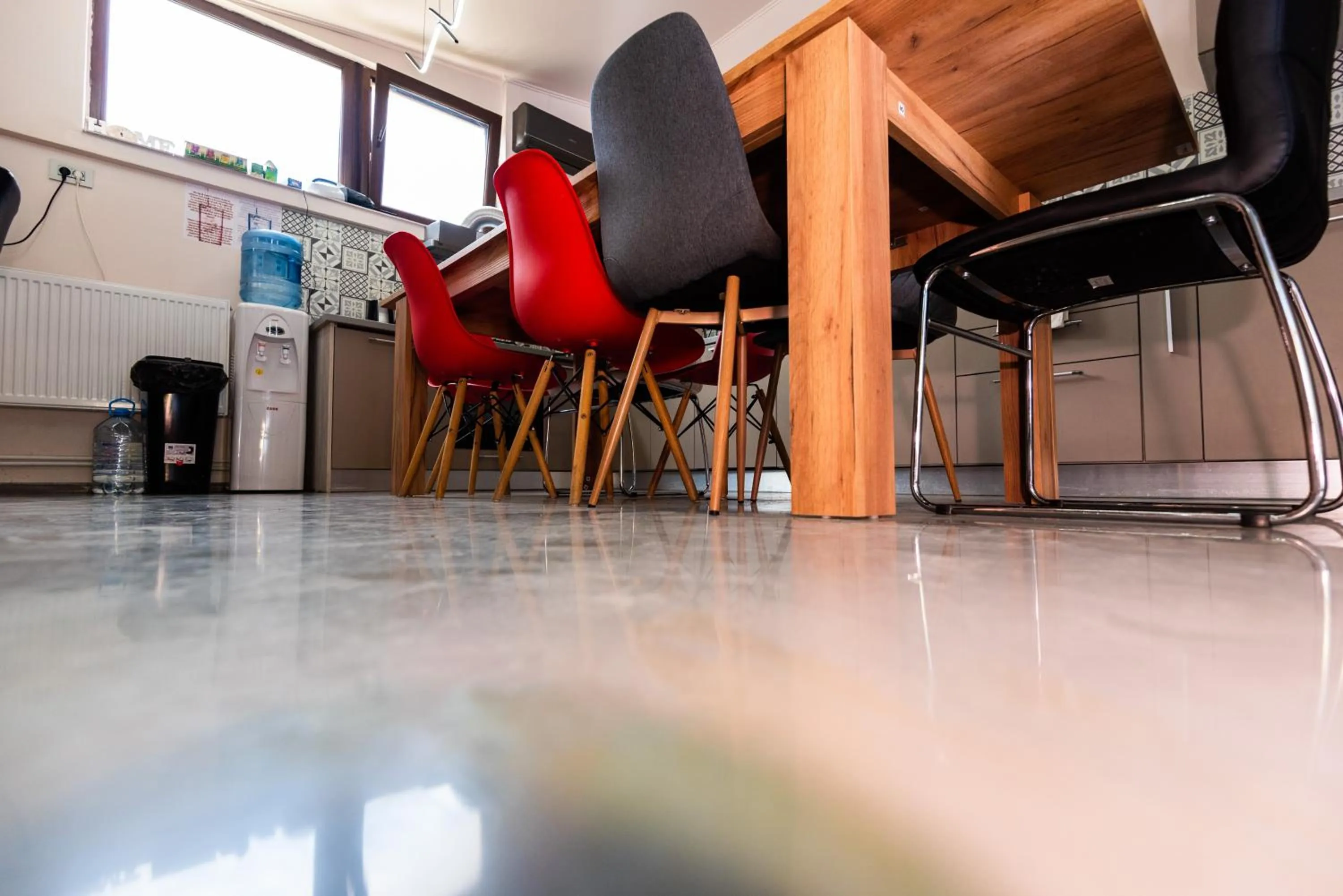 iVAVev IS US ByTheSea EforieSud