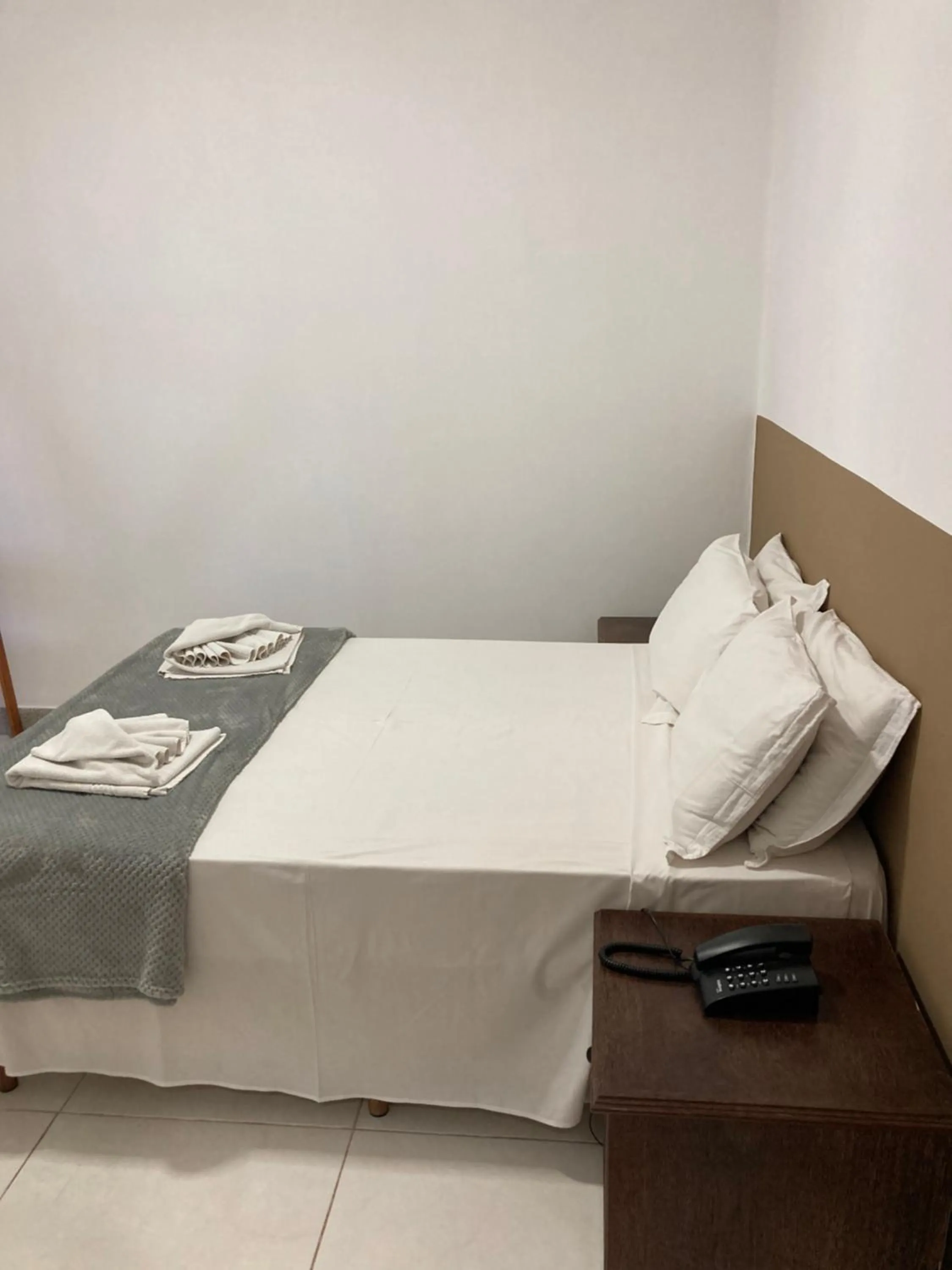 Double Room with Balcony and Sea View in Pousada Pau Brasil Ubu