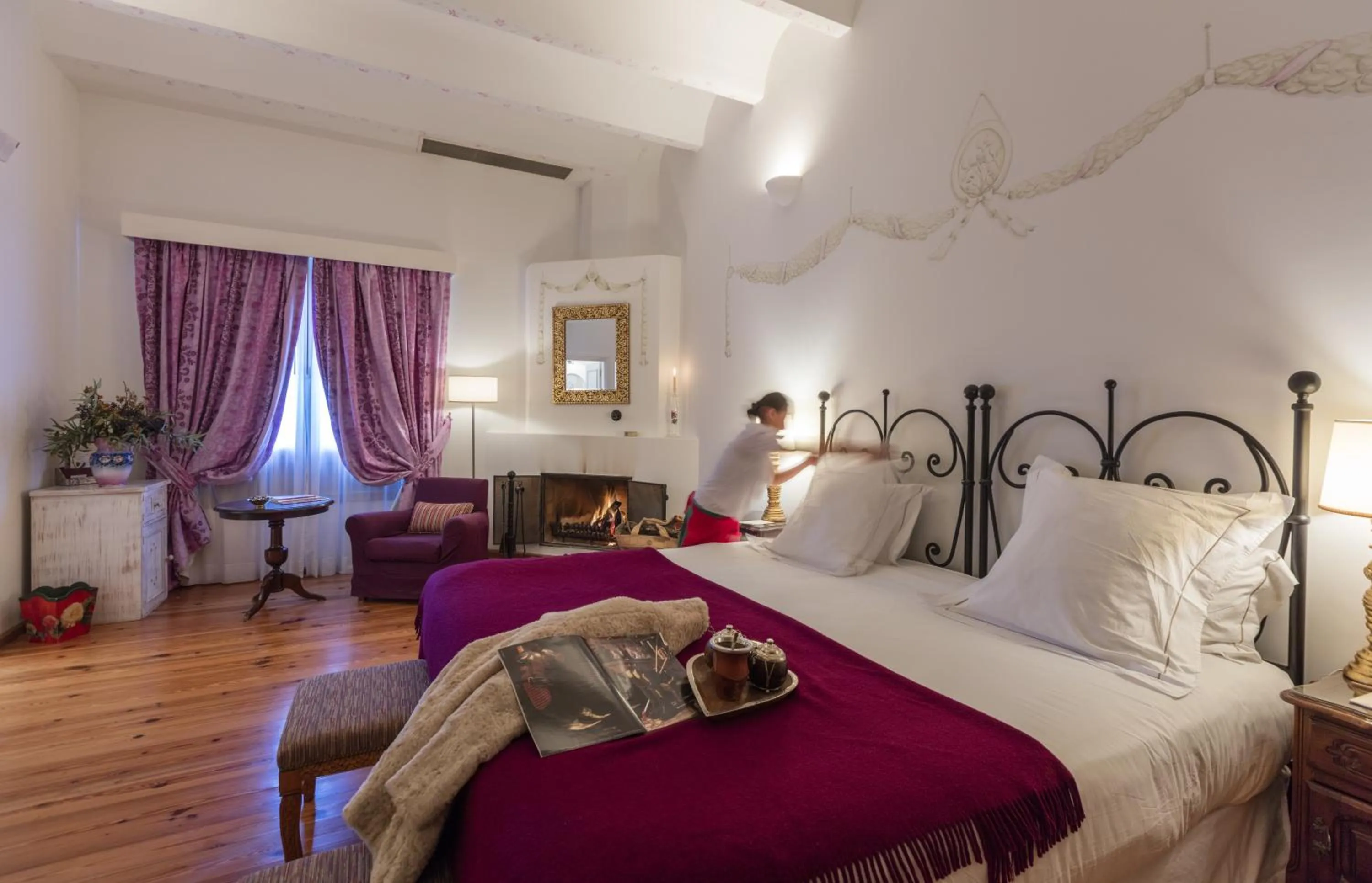 Bed in El Colibri - Relais & Châteaux