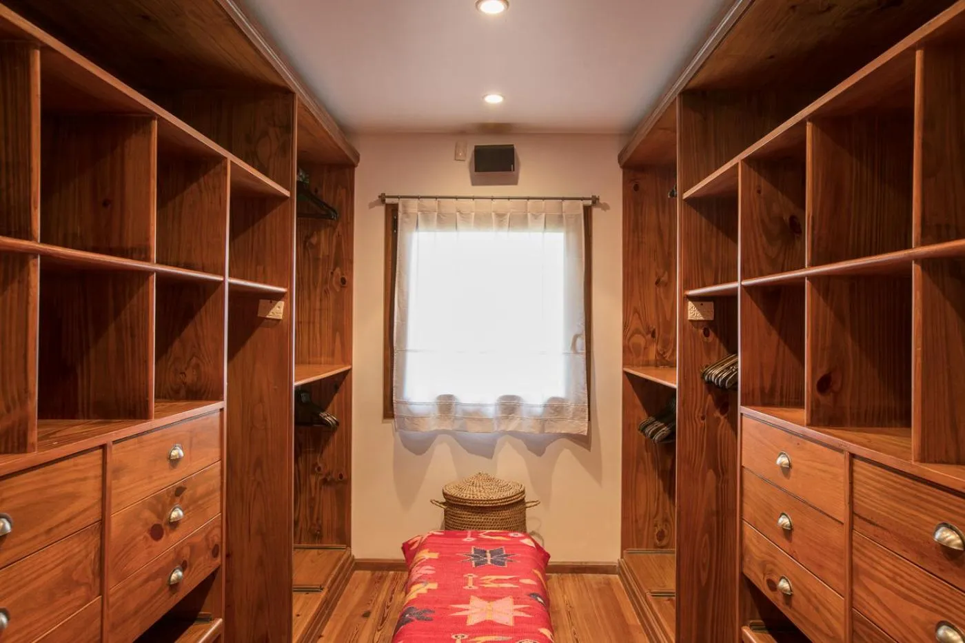 View (from property/room), Bed in El Colibri - Relais & Châteaux